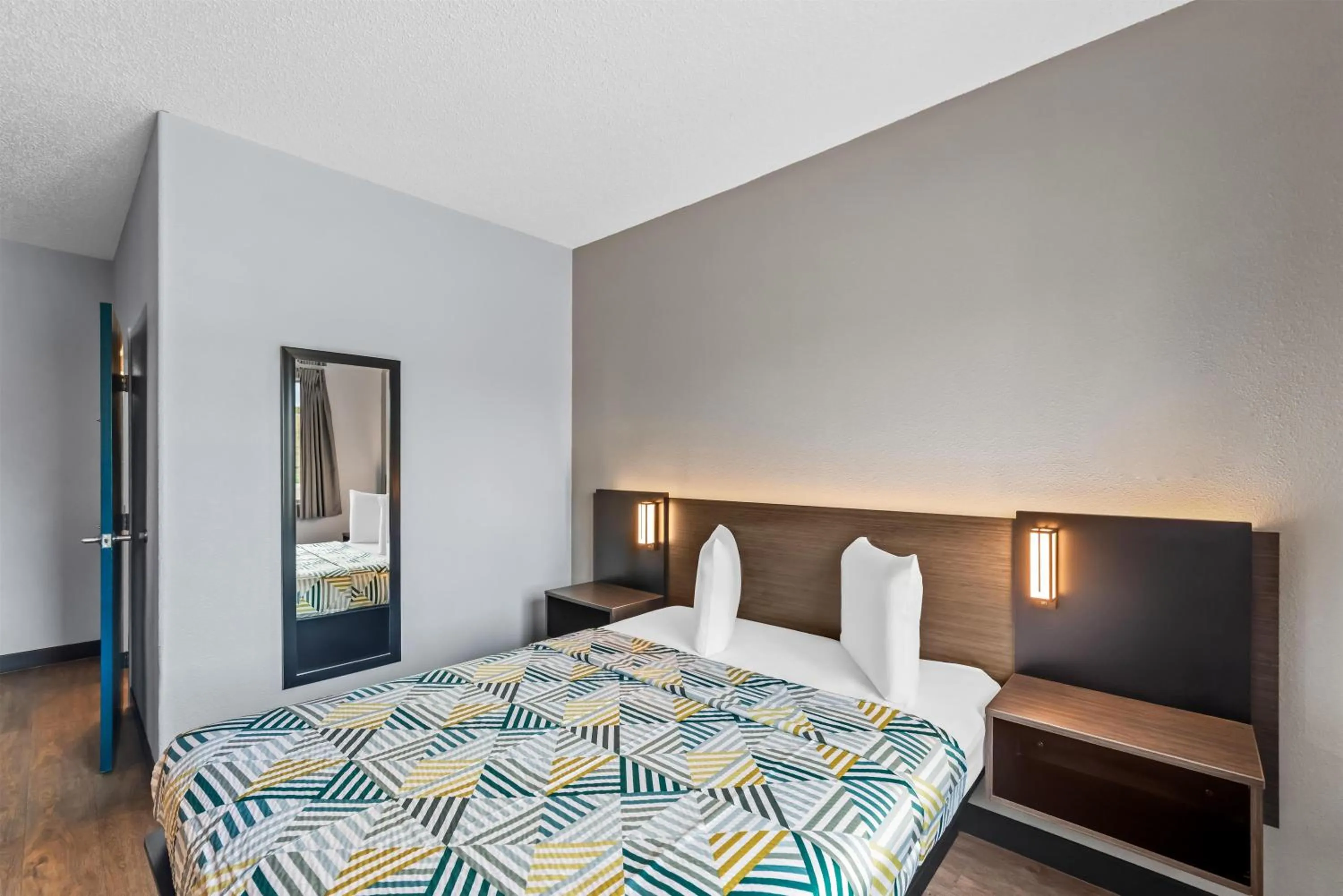 Bedroom, Bed in Motel 6-Killeen, TX