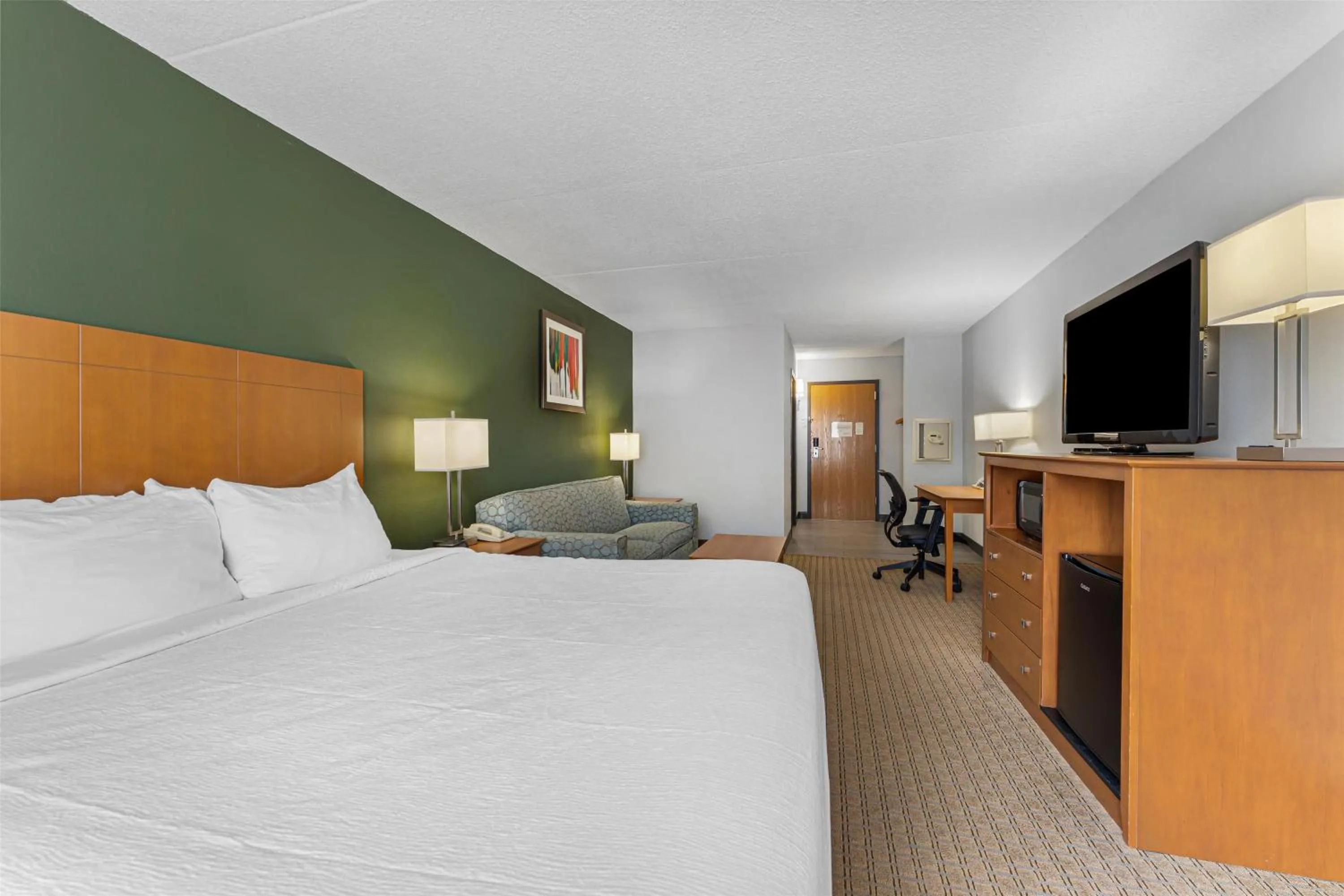 Bedroom, Bed in Best Western Garden Inn