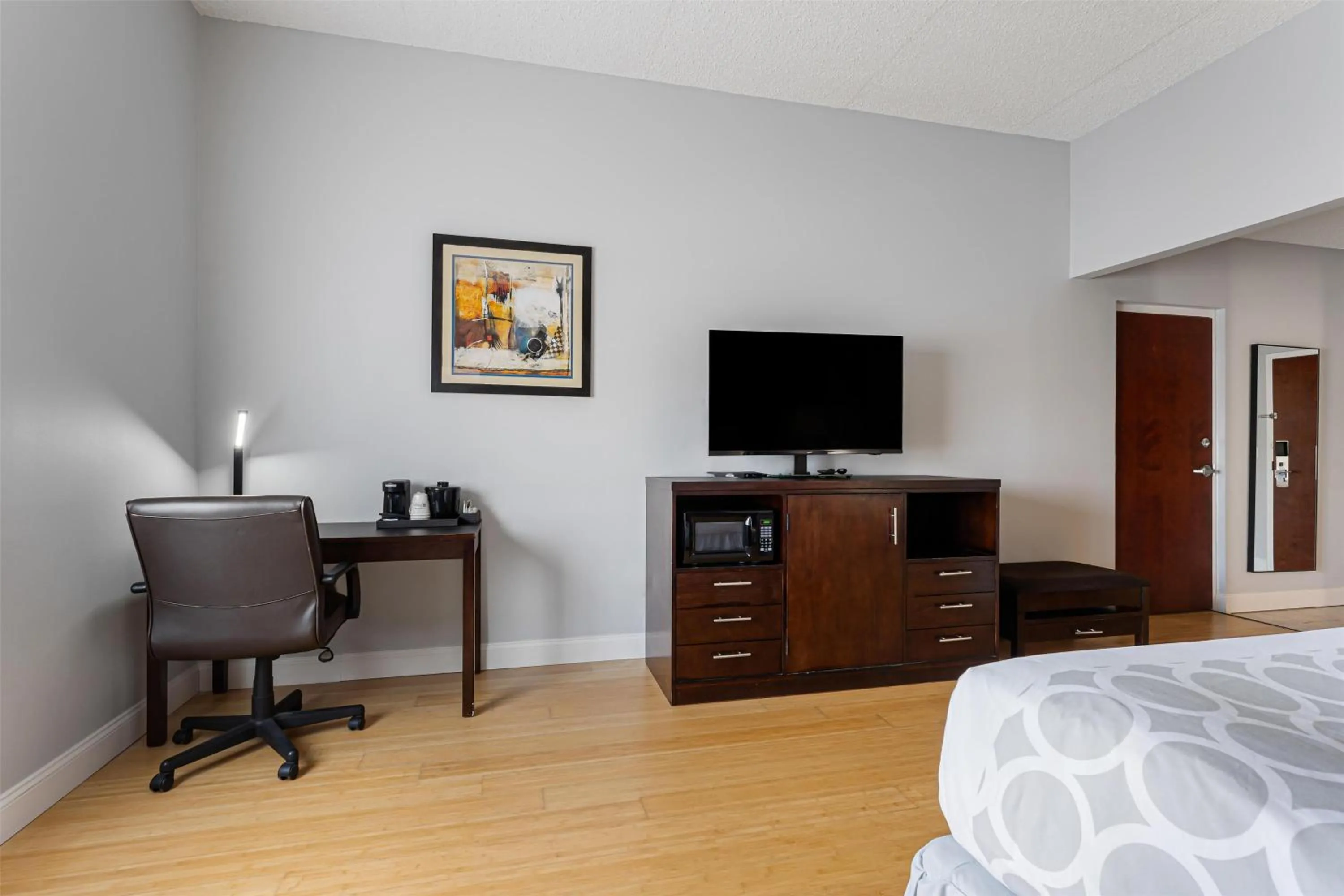Bedroom, Bed in Best Western Garden Inn
