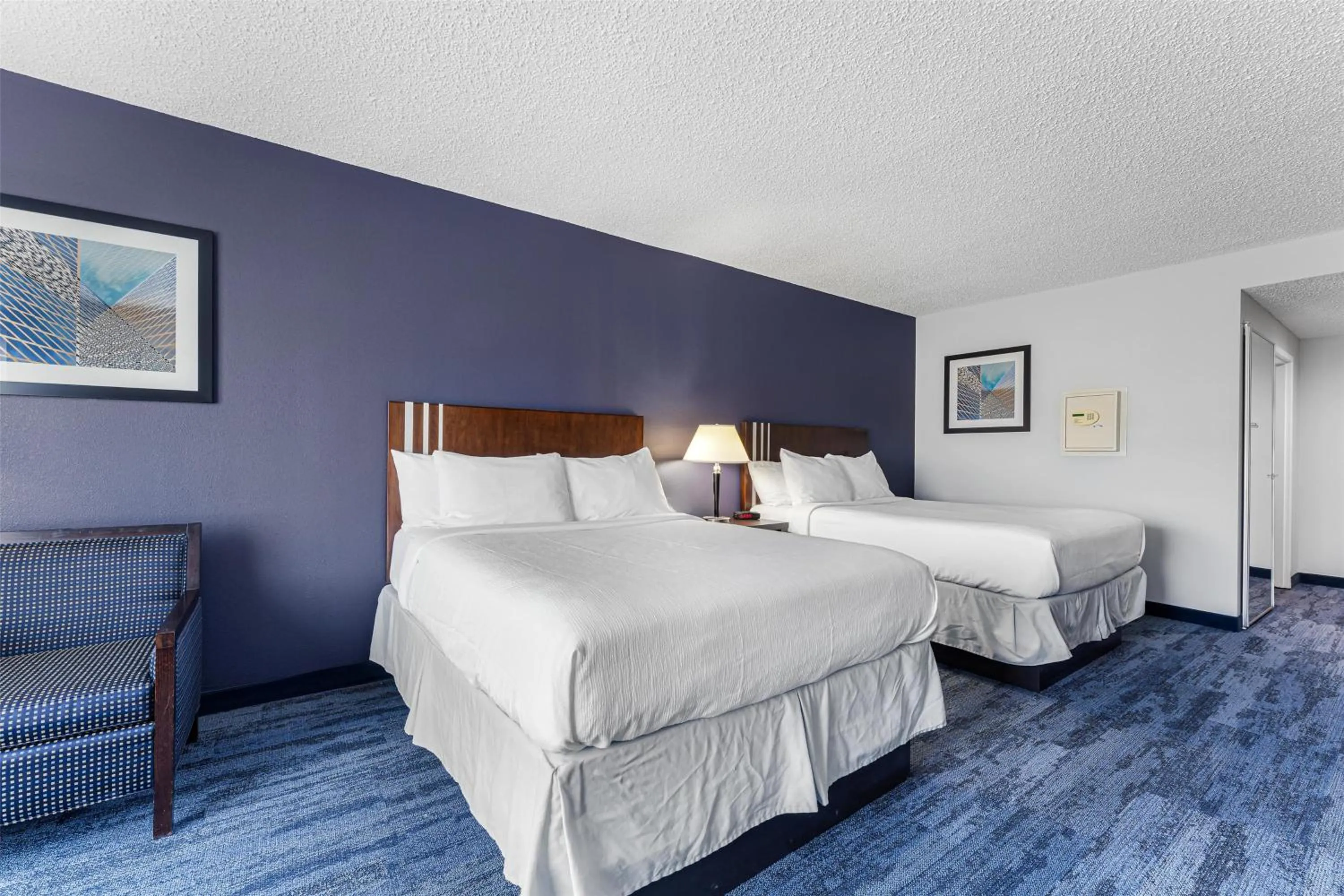 Bedroom, Bed in Best Western Garden Inn