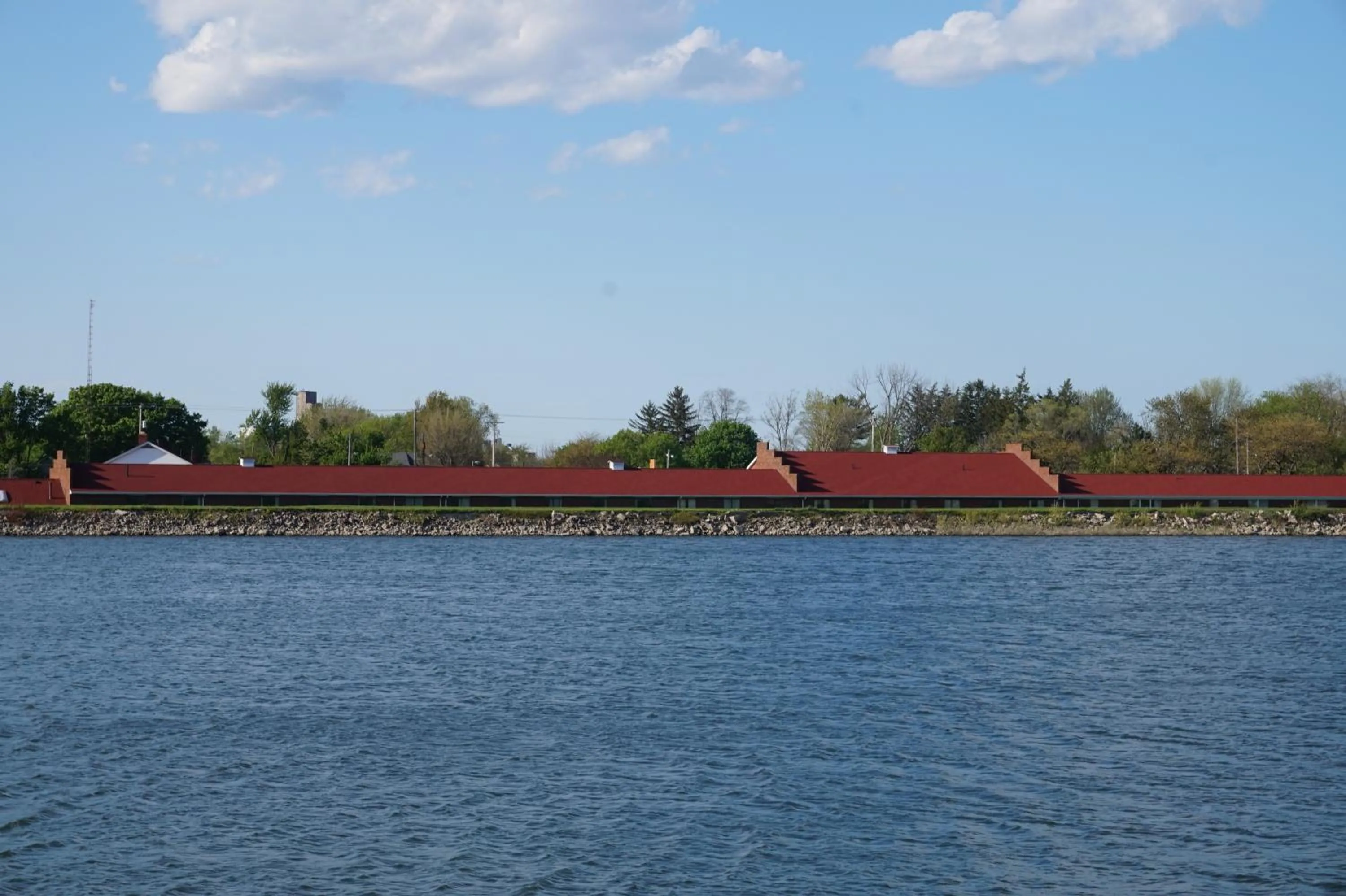 Property building in Bellevue Hotel and Suites