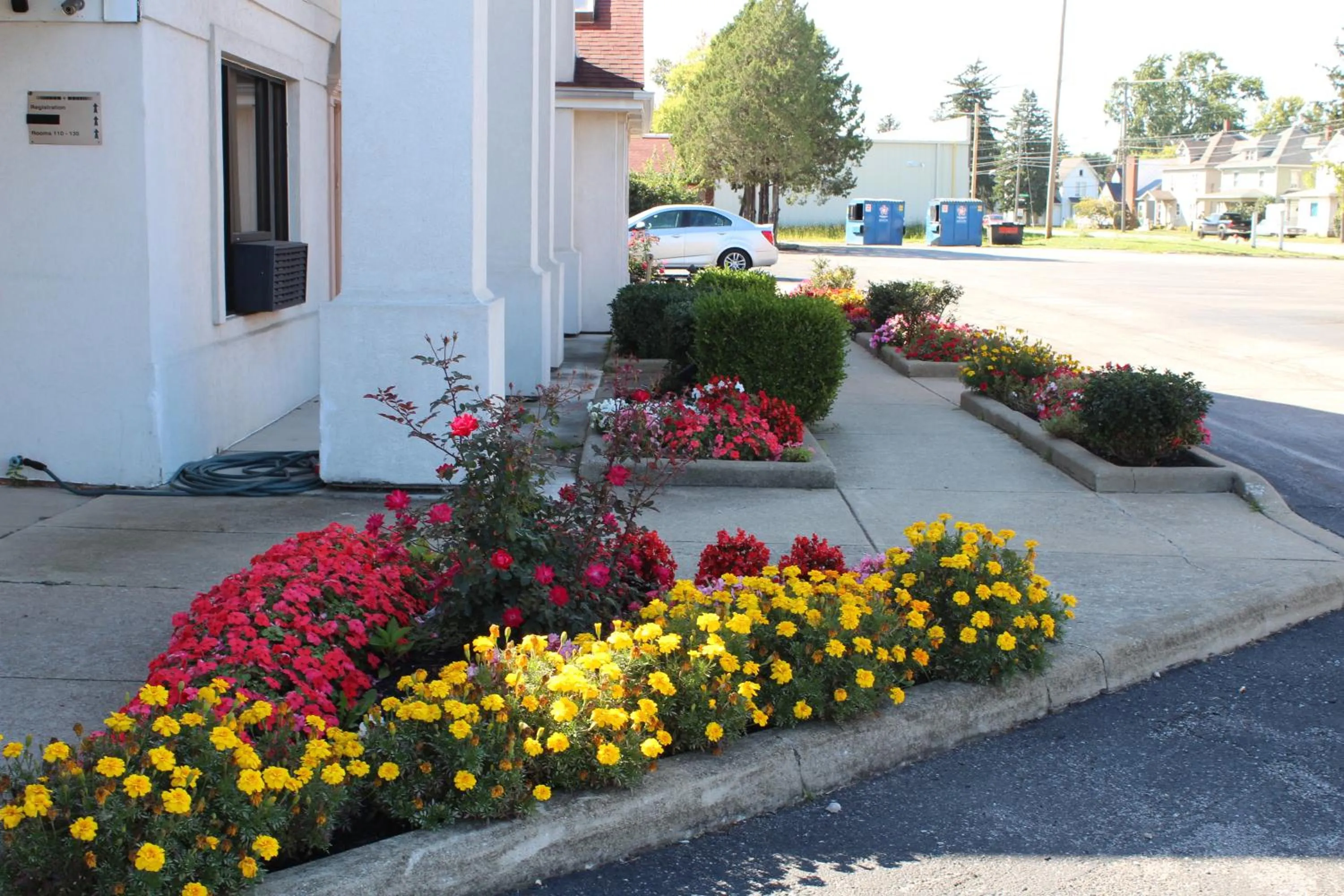 Property building in Bellevue Hotel and Suites