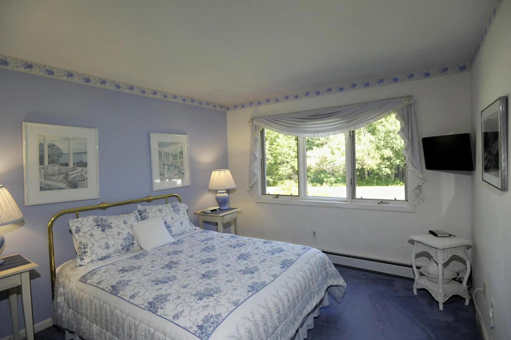 Photo of the whole room, Bed in The Townhomes at Bretton Woods