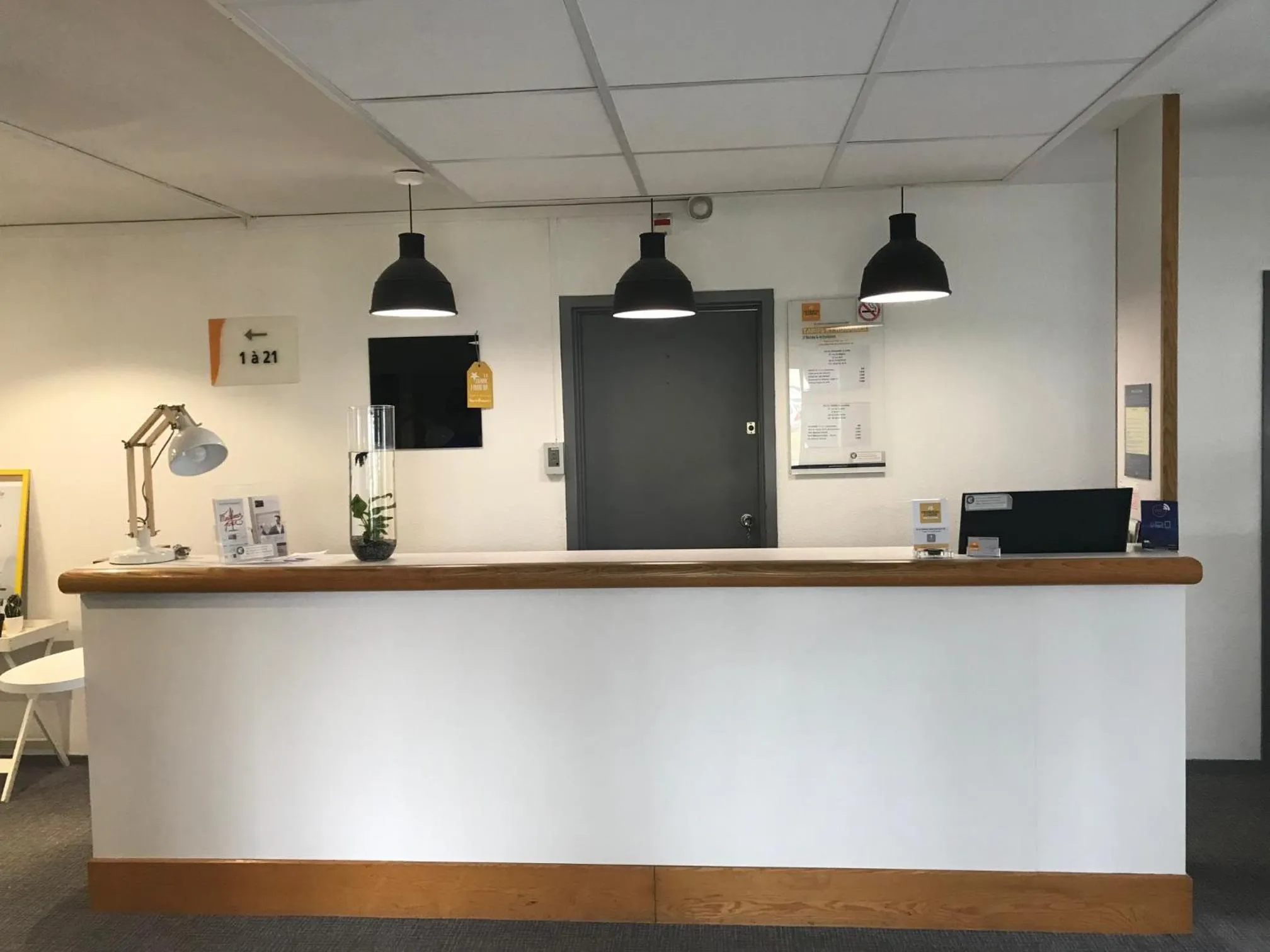 Lobby or reception in Première Classe Rennes sud Est