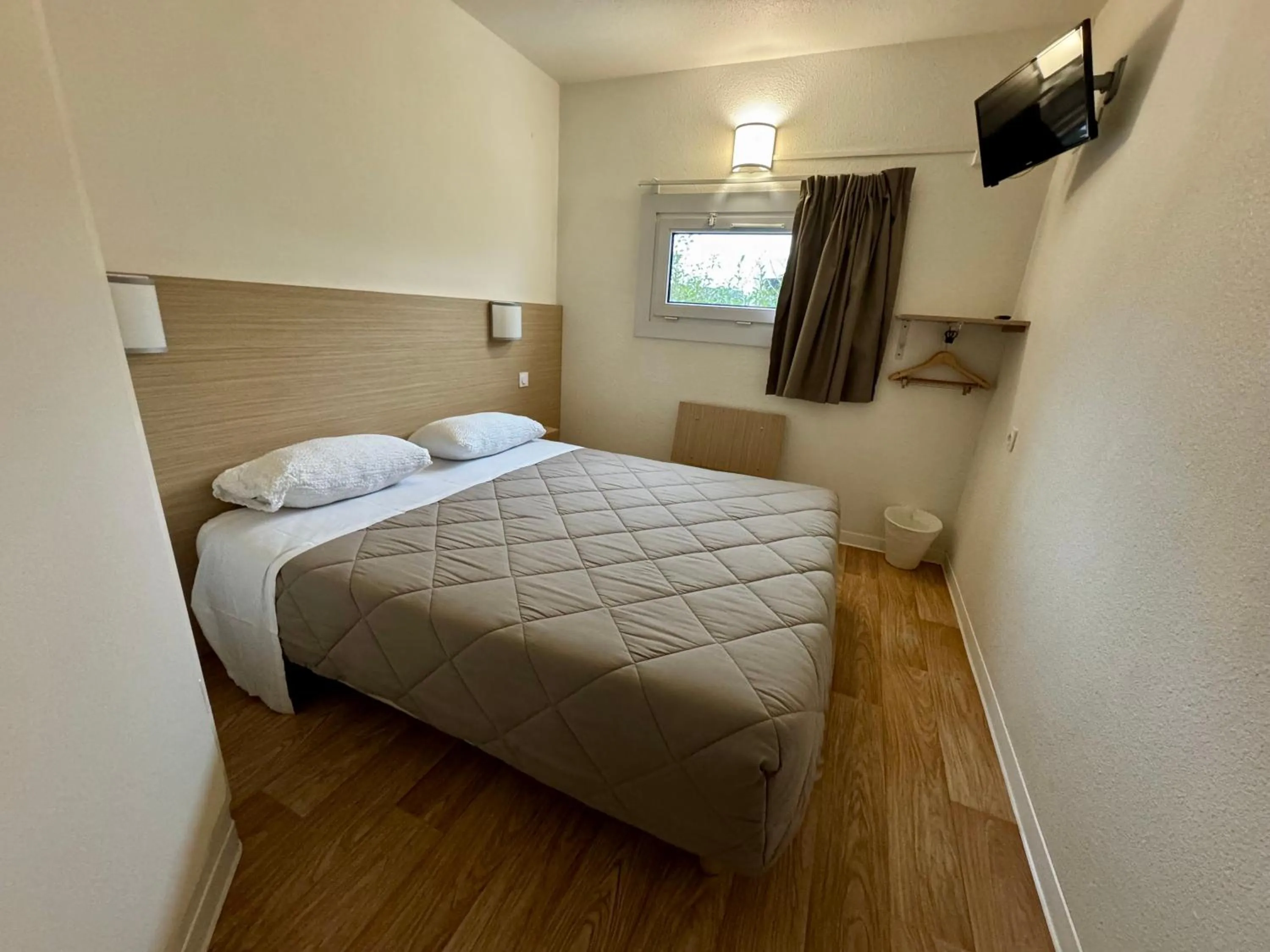 Photo of the whole room, Bed in Première Classe Rennes sud Est