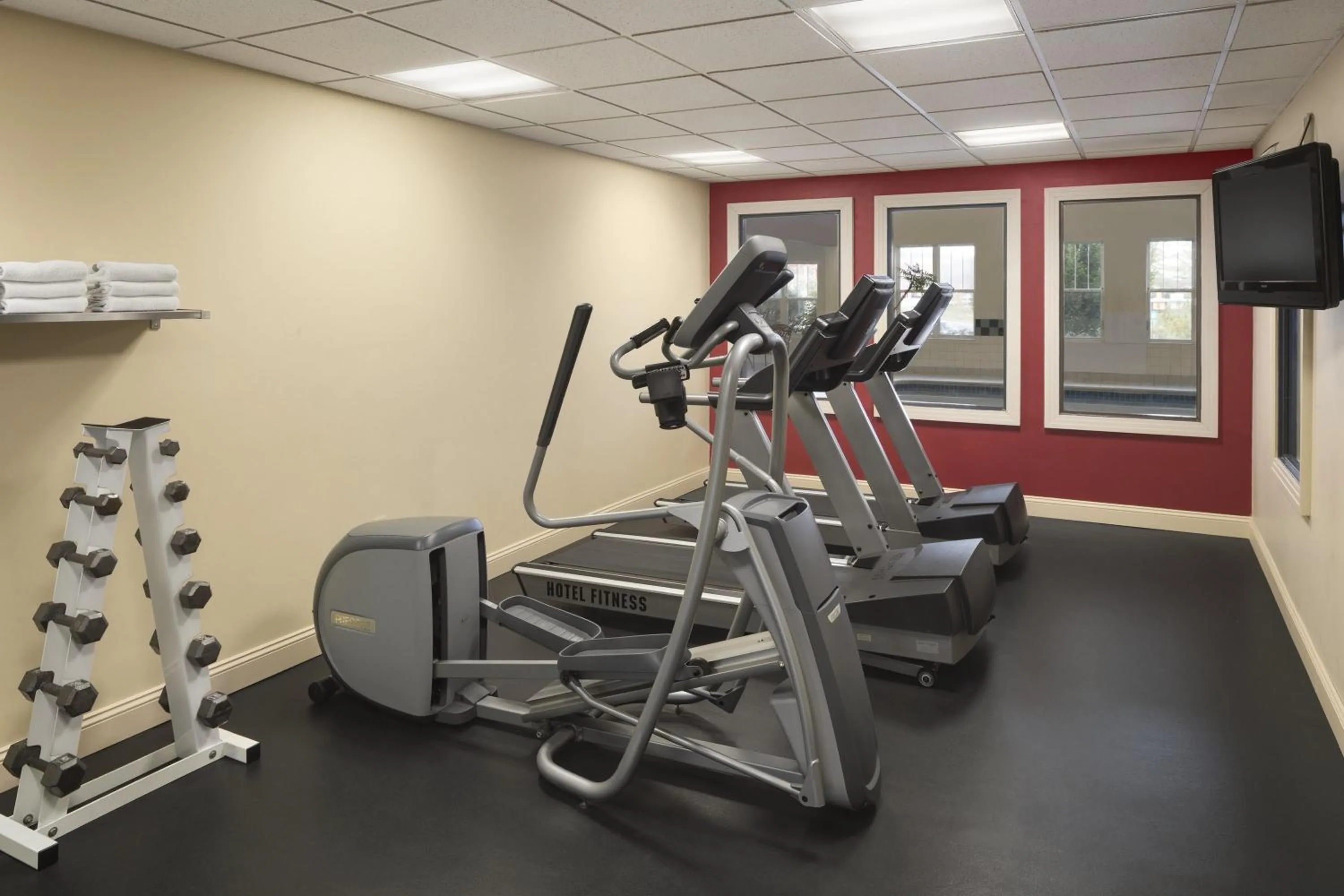 Fitness centre/facilities in Country Inn & Suites by Radisson, Gettysburg, PA