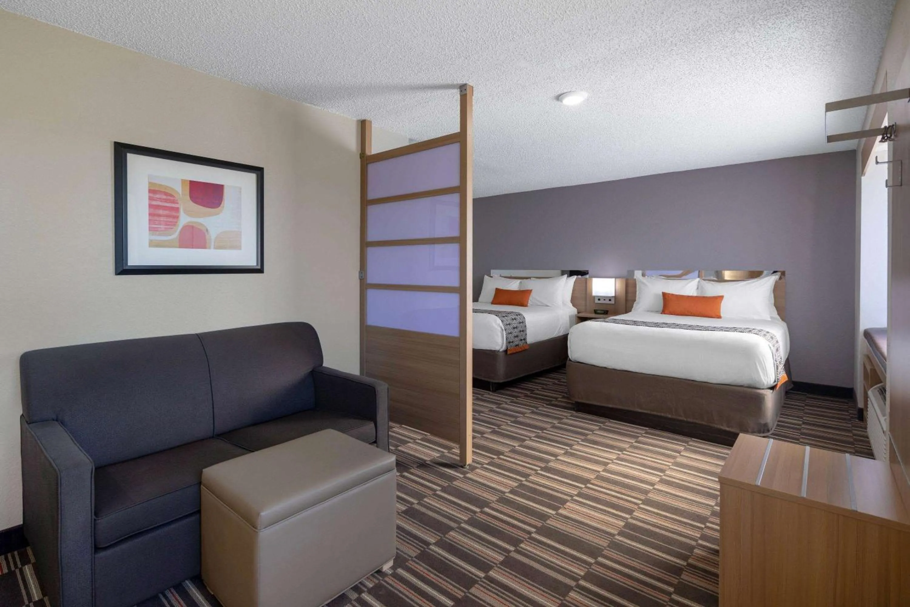 Photo of the whole room, Bed in Microtel Inn & Suites by Wyndham Florence