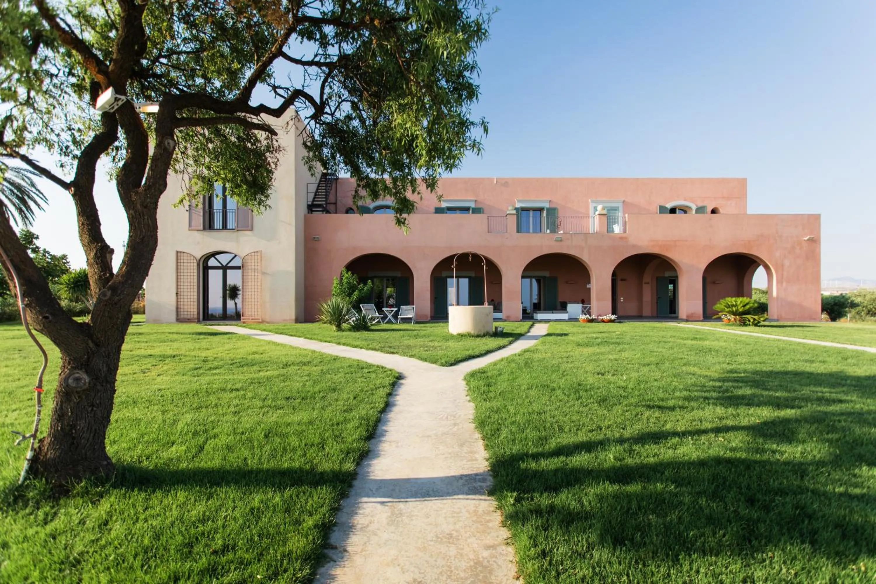 Facade/entrance in Torre Bonera. Green Resort