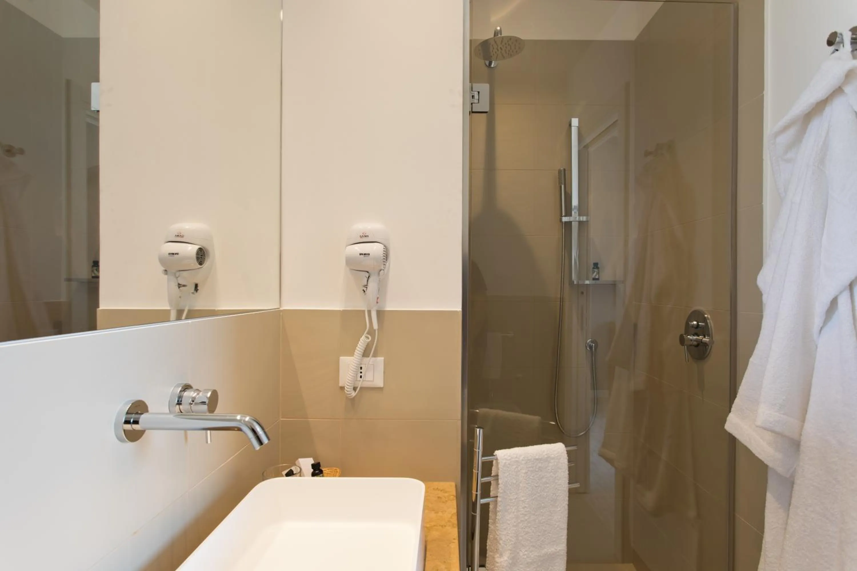 Bathroom in Torre Bonera. Green Resort