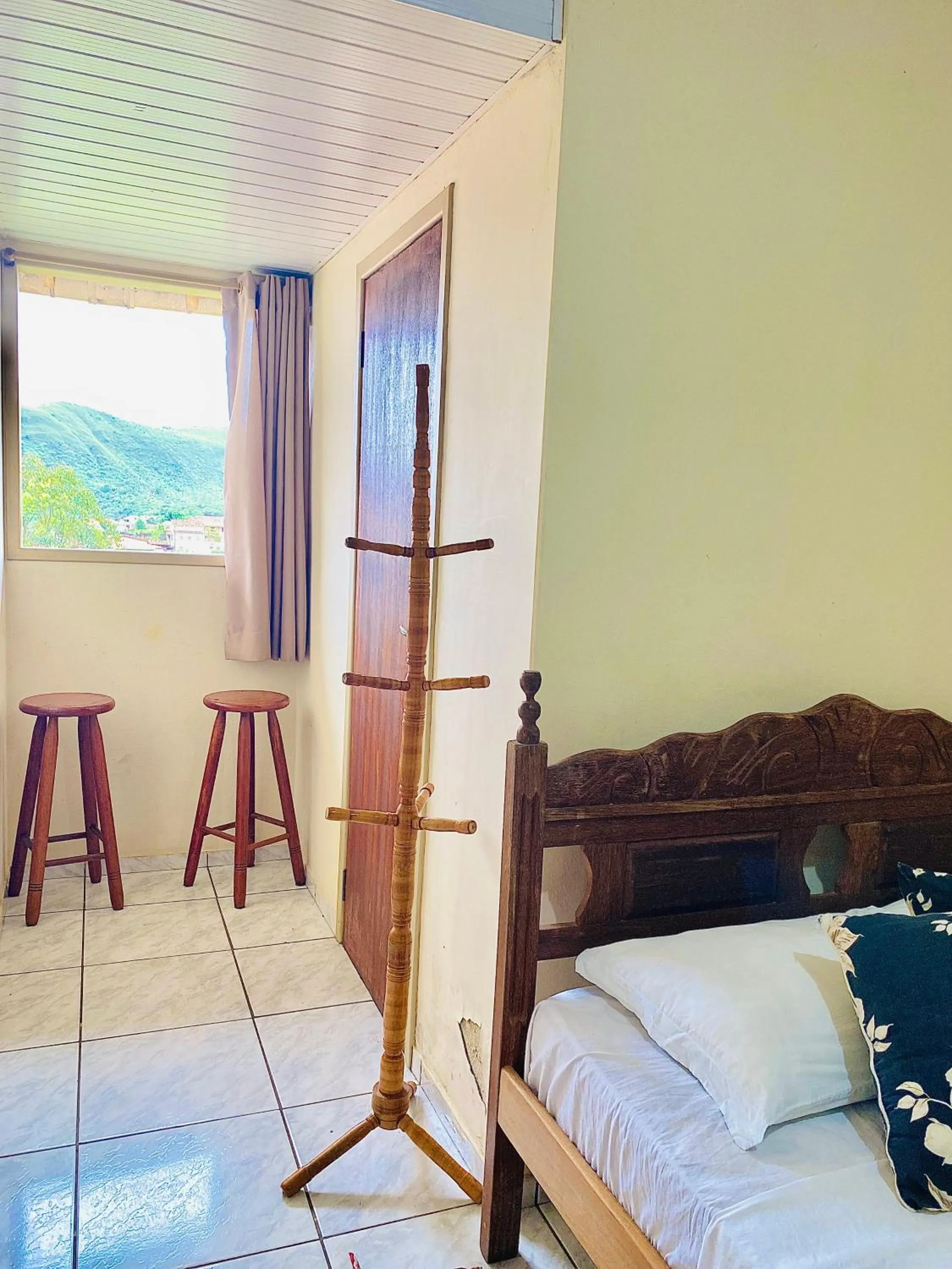 Natural landscape, Bed in Hospedaria Vila Rica - Pousada a 1 km do Centro Histórico