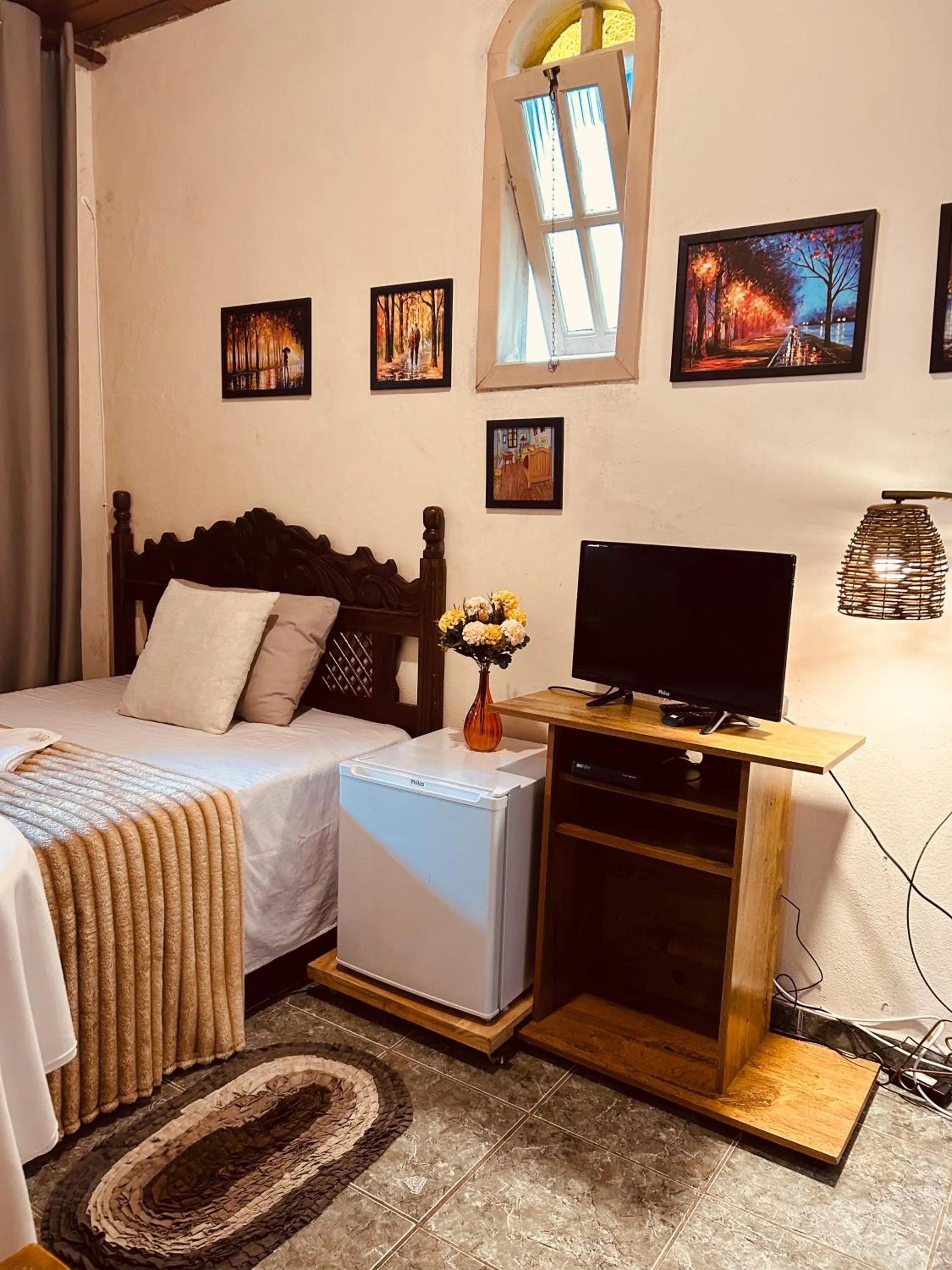 Photo of the whole room, Bed in Hospedaria Vila Rica - Pousada a 1 km do Centro Histórico