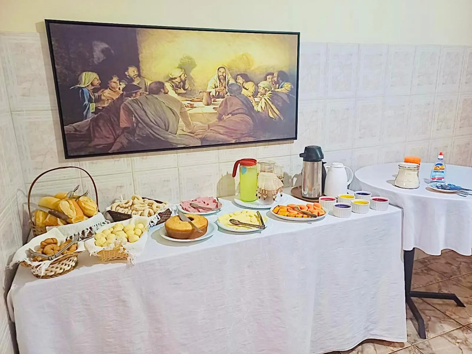 Breakfast in Hospedaria Vila Rica - Pousada a 1 km do Centro Histórico