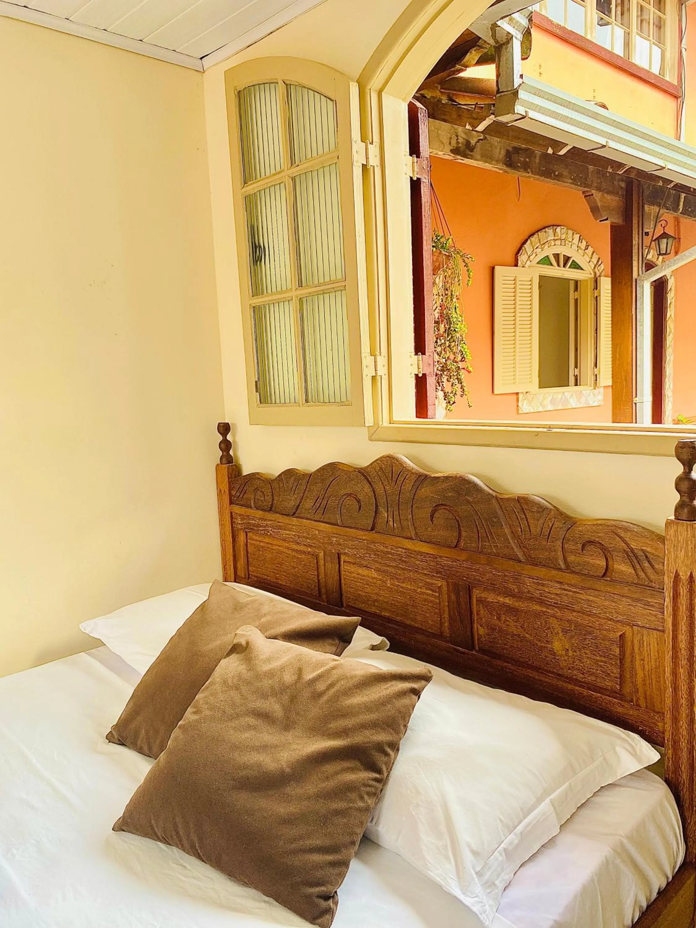 Photo of the whole room, Bed in Hospedaria Vila Rica - Pousada a 1 km do Centro Histórico