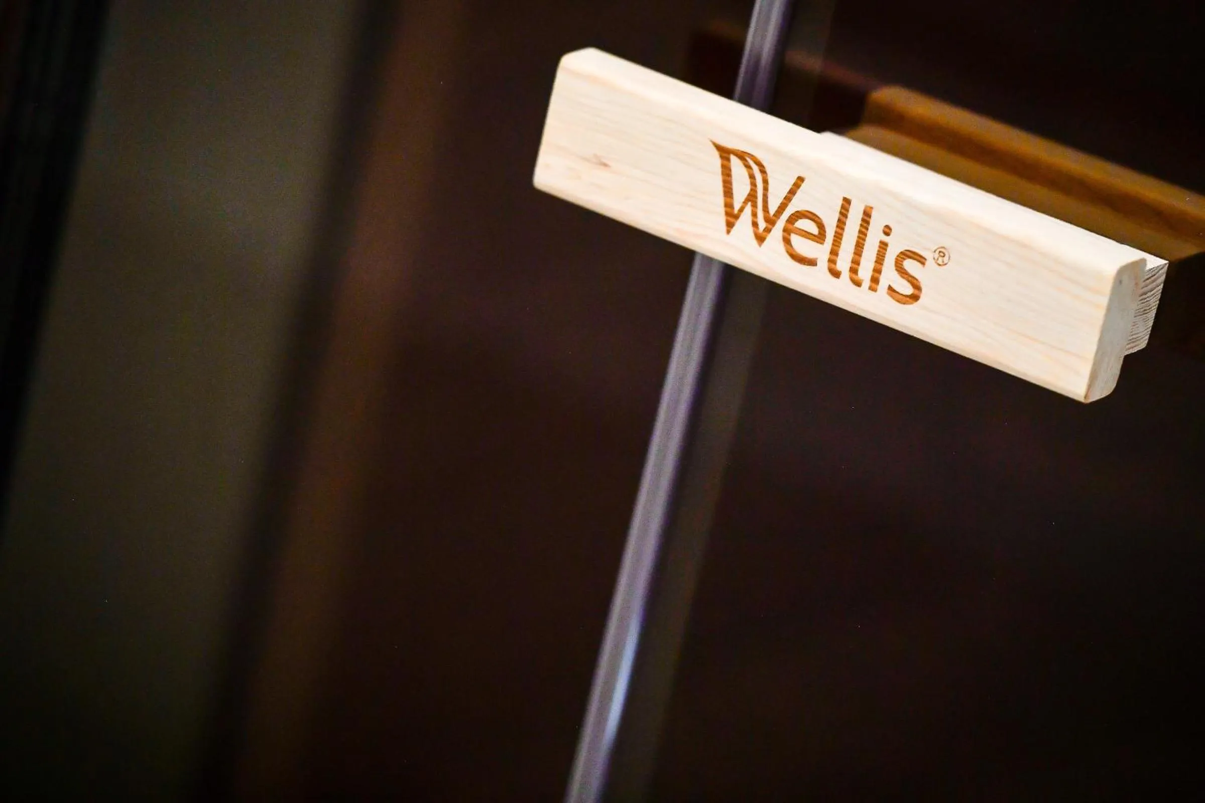 Logo/Certificate/Sign in Oliver Lux