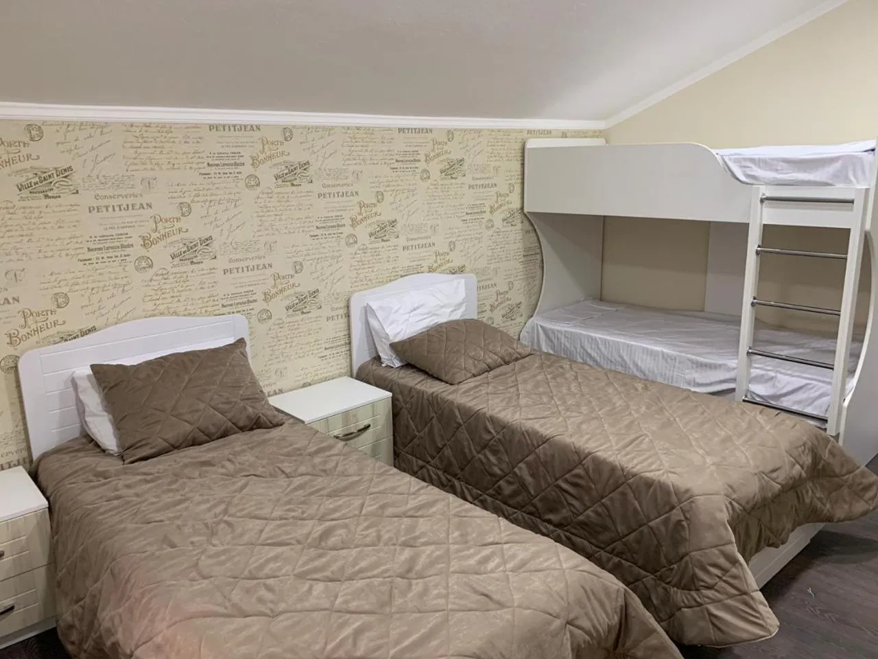 Property building, Bed in Qafqaz Fountain Villa