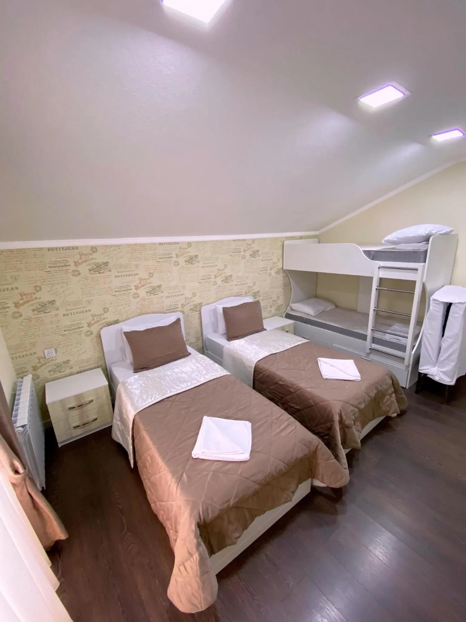 Property building, Bed in Qafqaz Fountain Villa