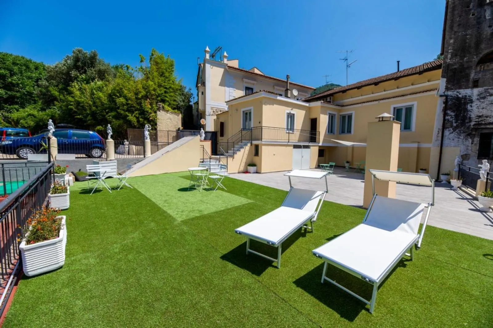 Patio in Mira Vietri