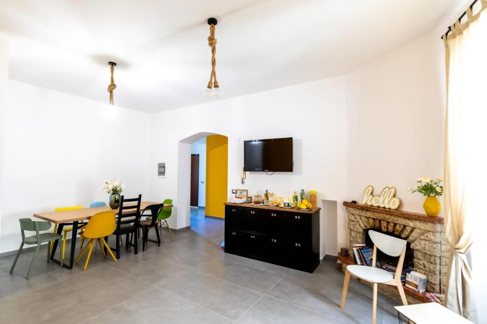 Kitchen or kitchenette in Mira Vietri