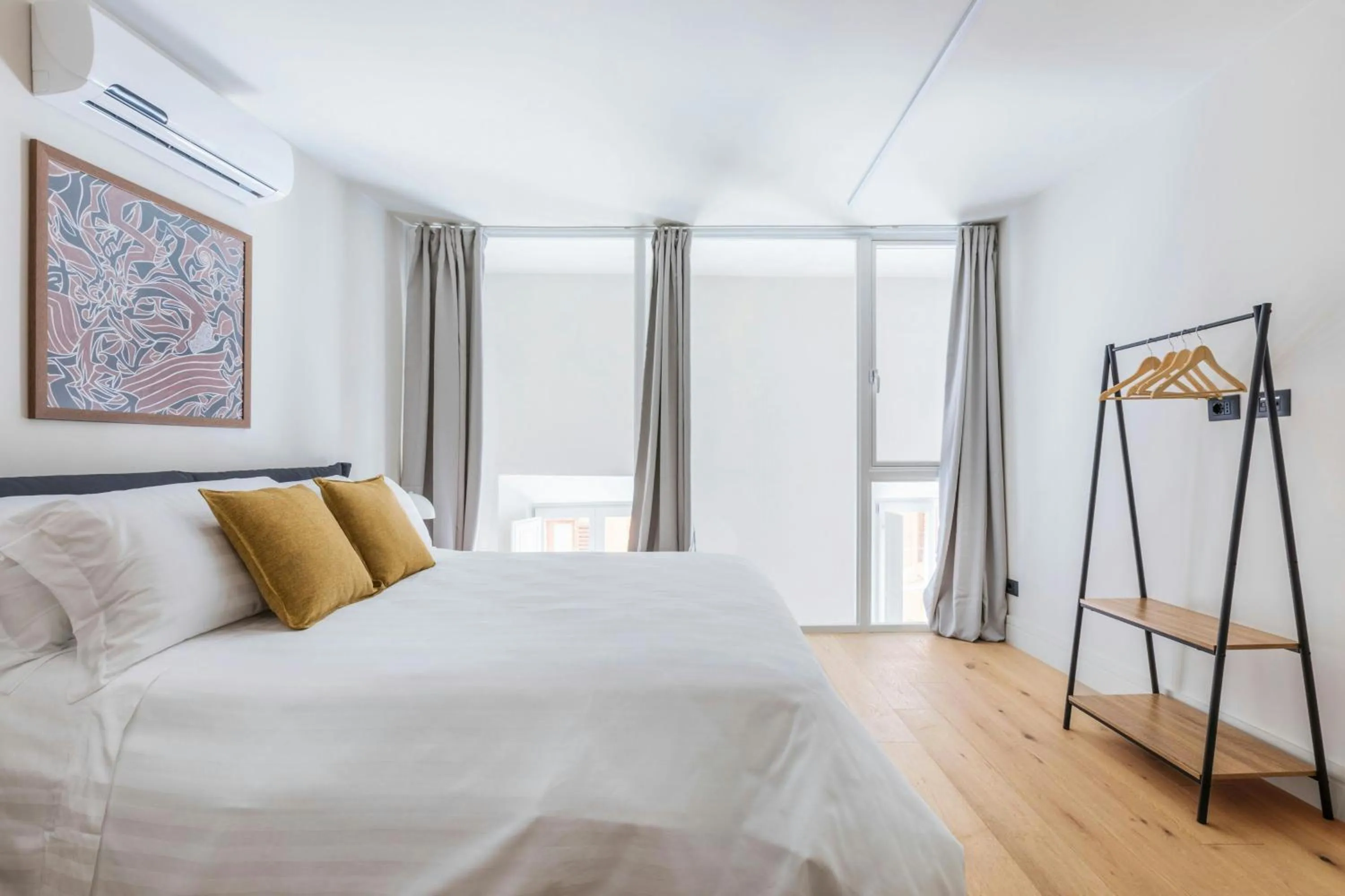 Bedroom, Bed in Sonder by Marriott Bonvoy Trastevere Apartments Piazza Trilussa