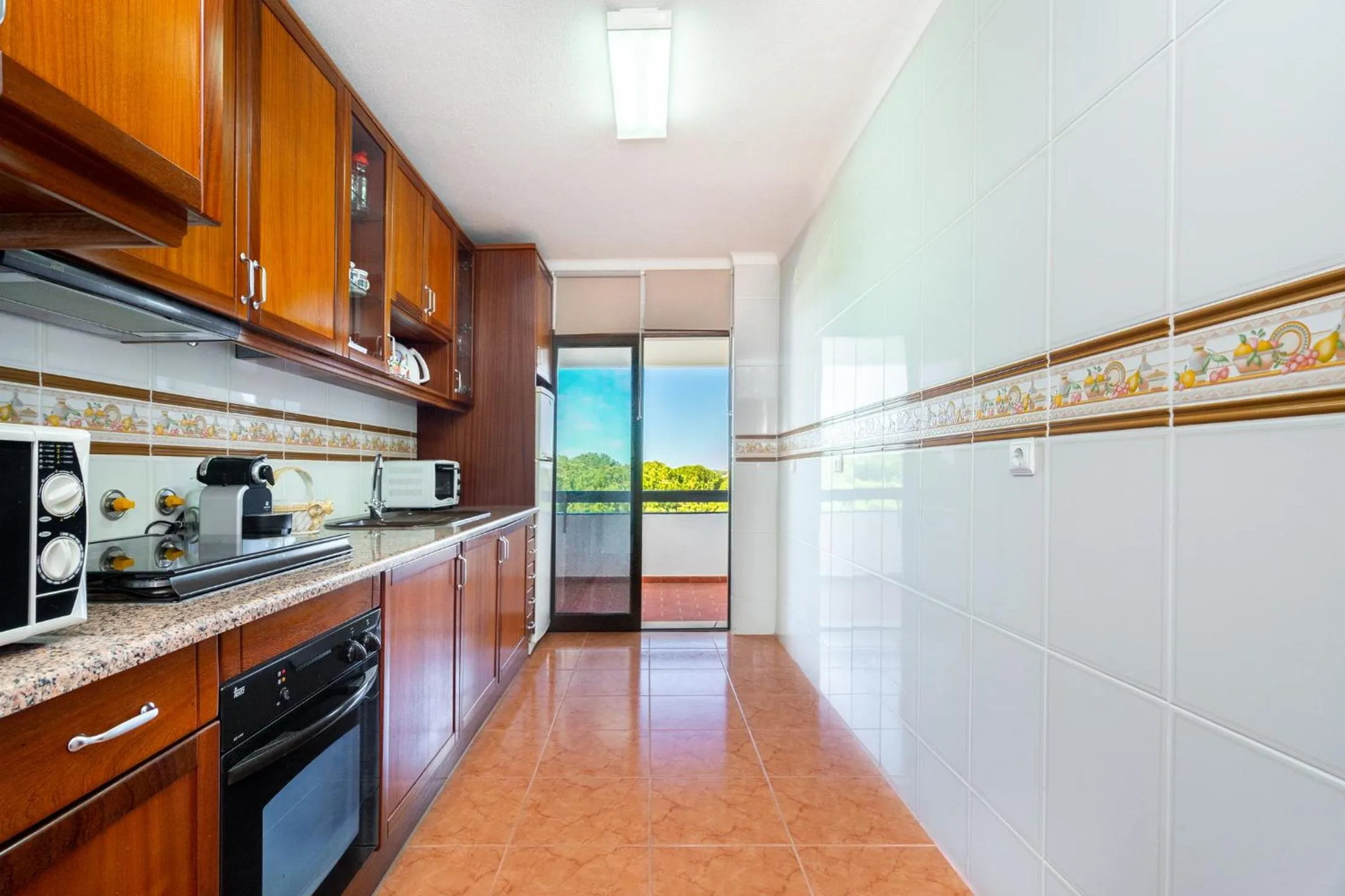 Kitchen or kitchenette in WHome | Vilamoura Sunny Apartment