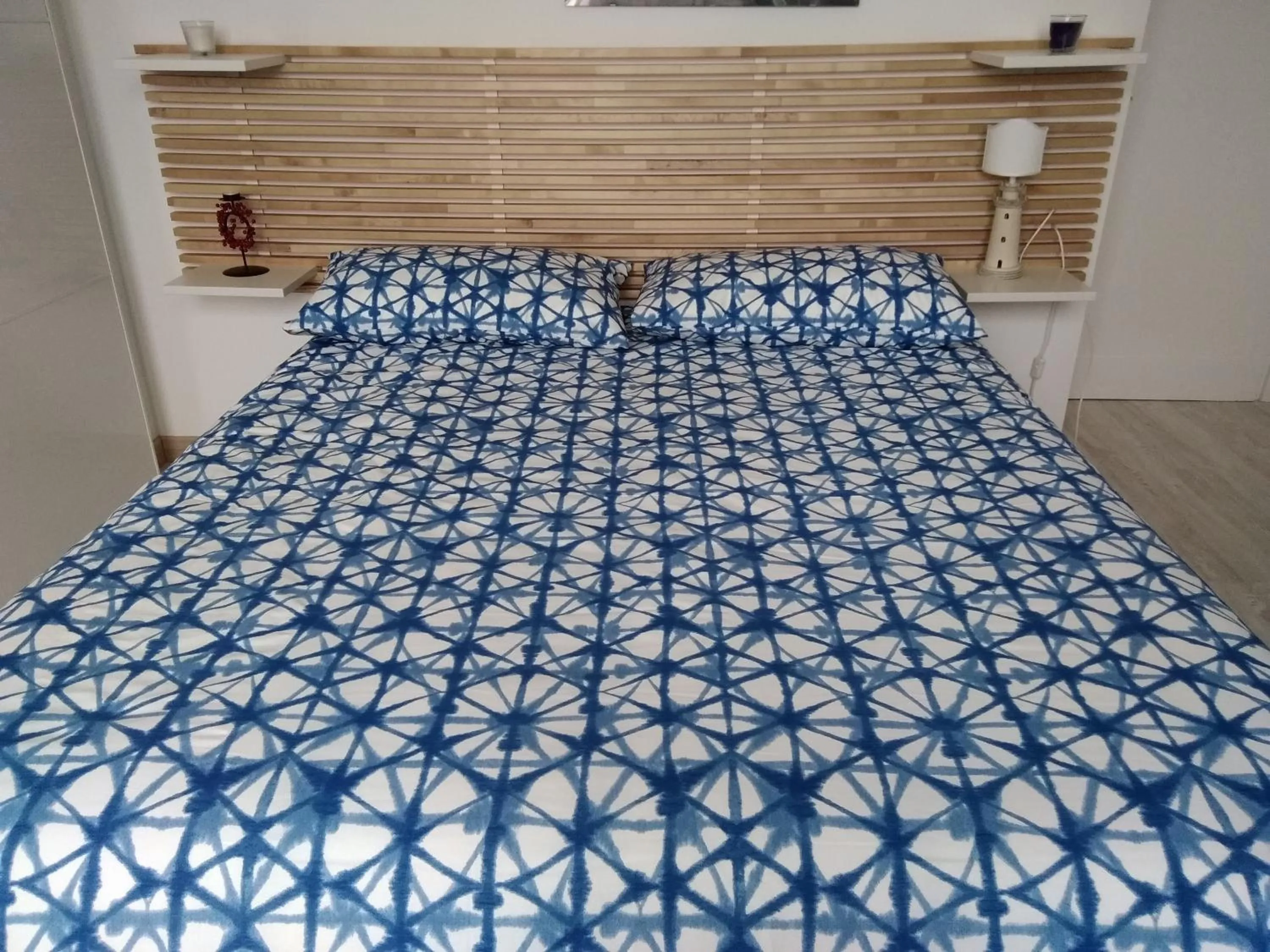 Bedroom, Bed in B&B and Sail