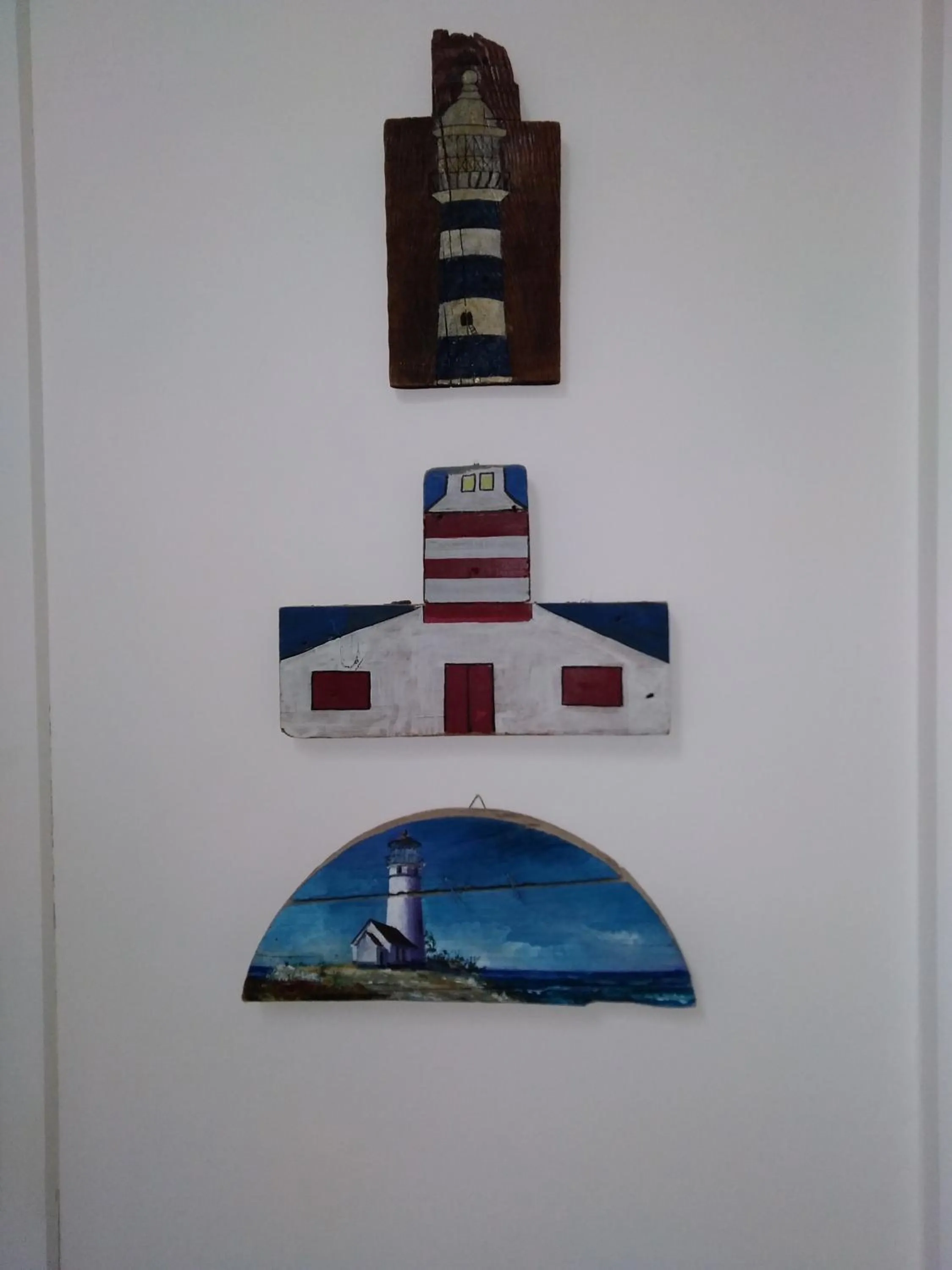 Decorative detail in B&B and Sail