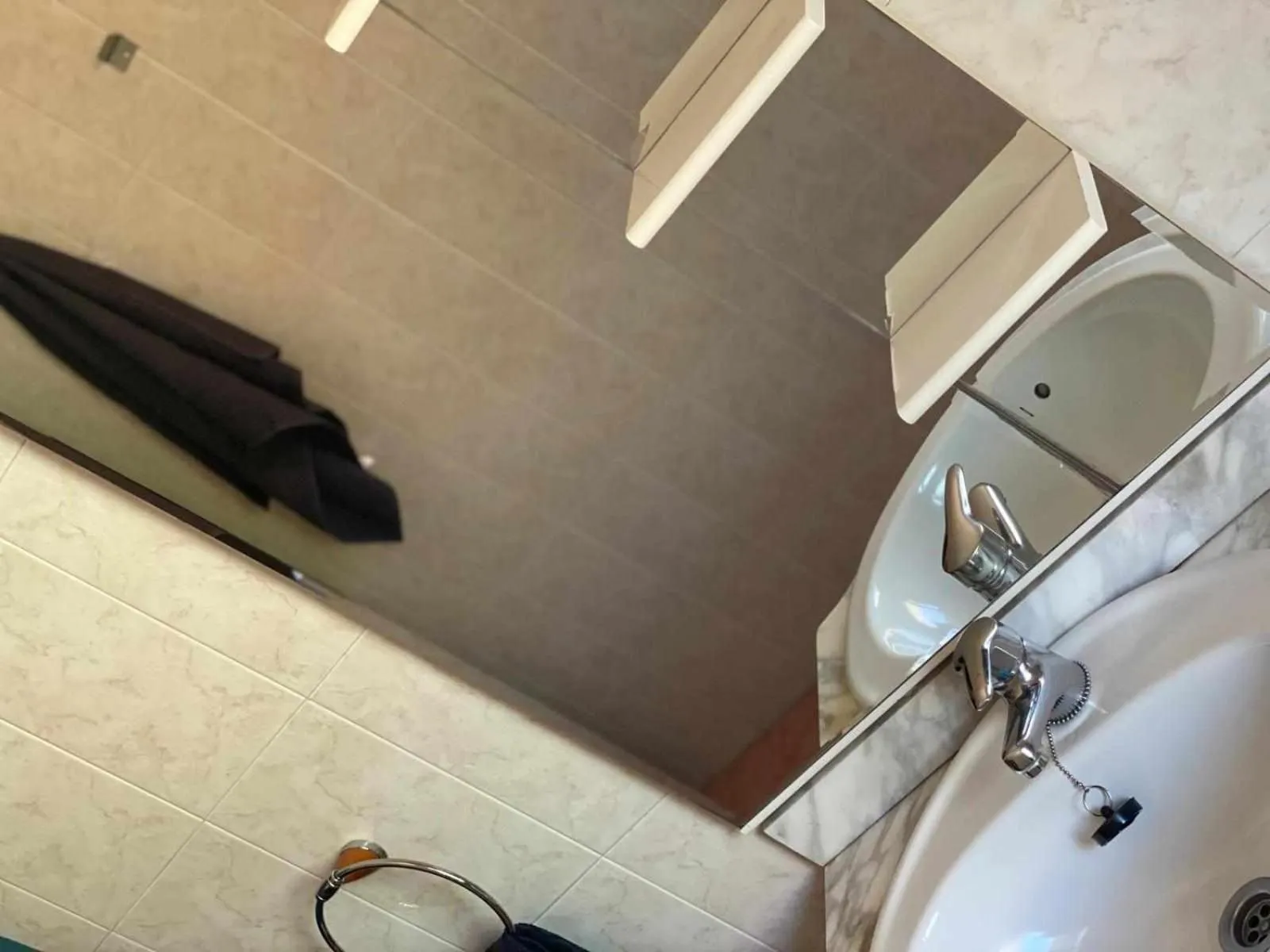 Bathroom in Residencia 12 OCTUBRE