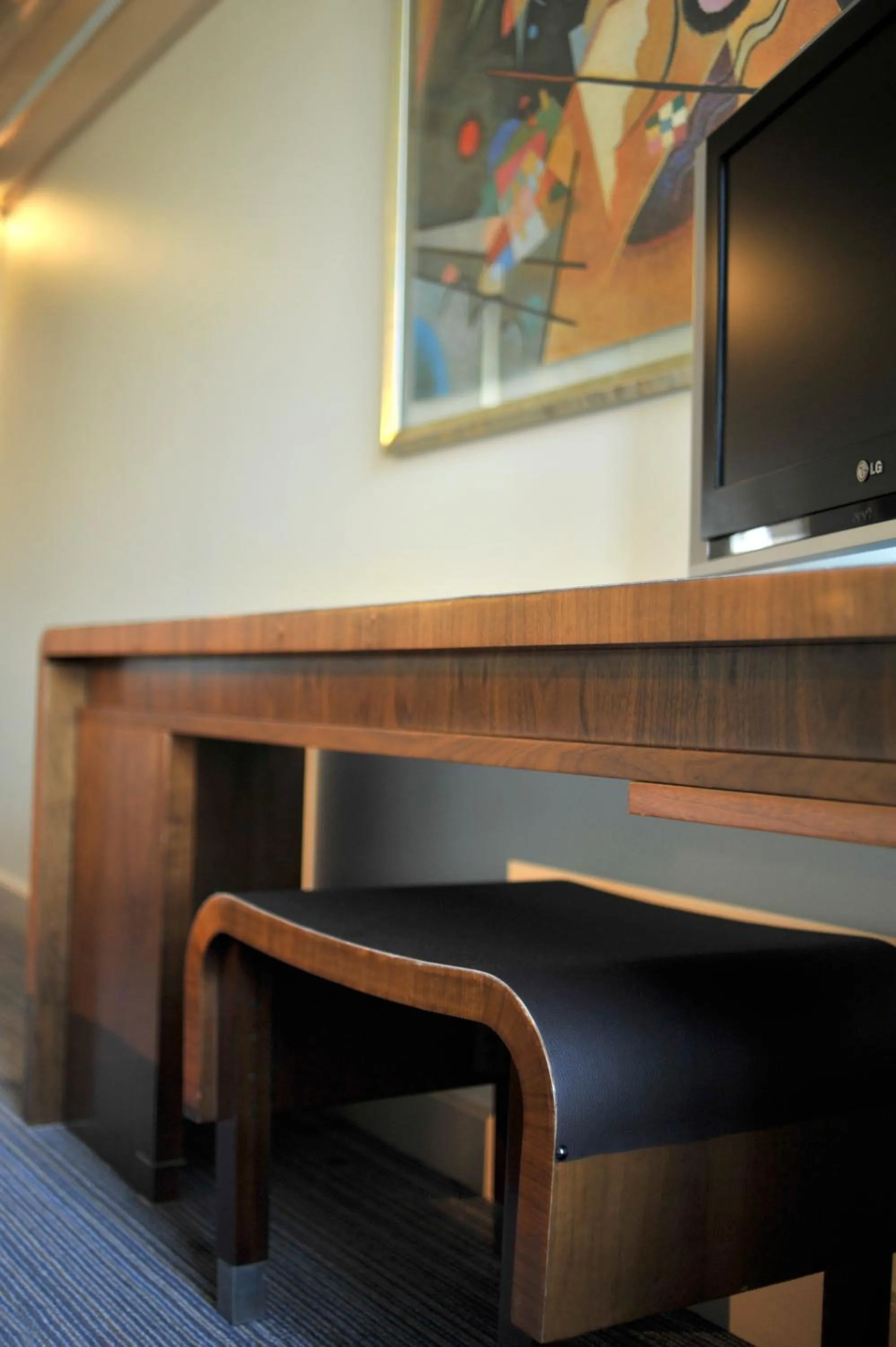 TV and multimedia in Hotel Art Deco Euralille