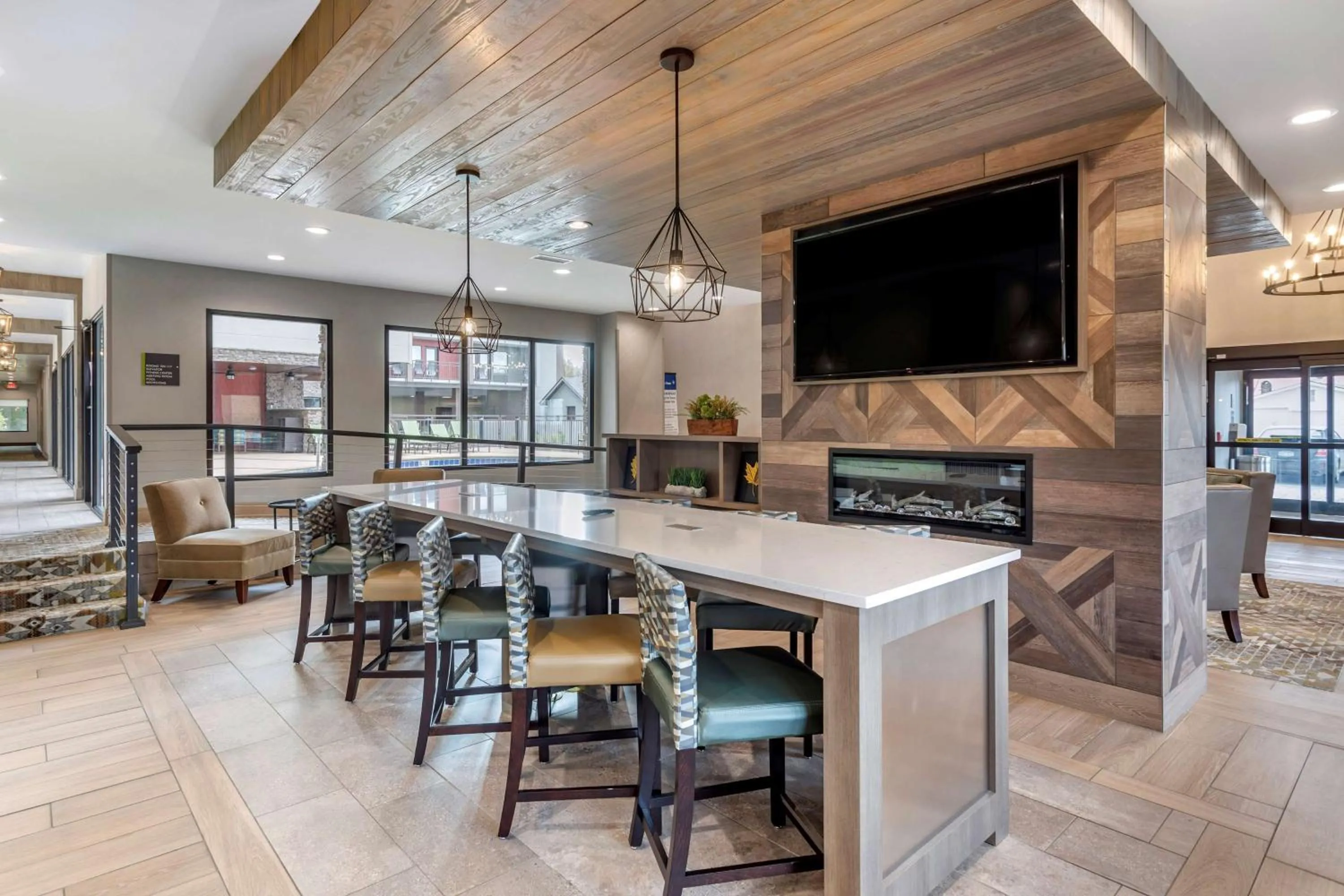 Breakfast in Best Western Plus Apple Valley Lodge Pigeon Forge