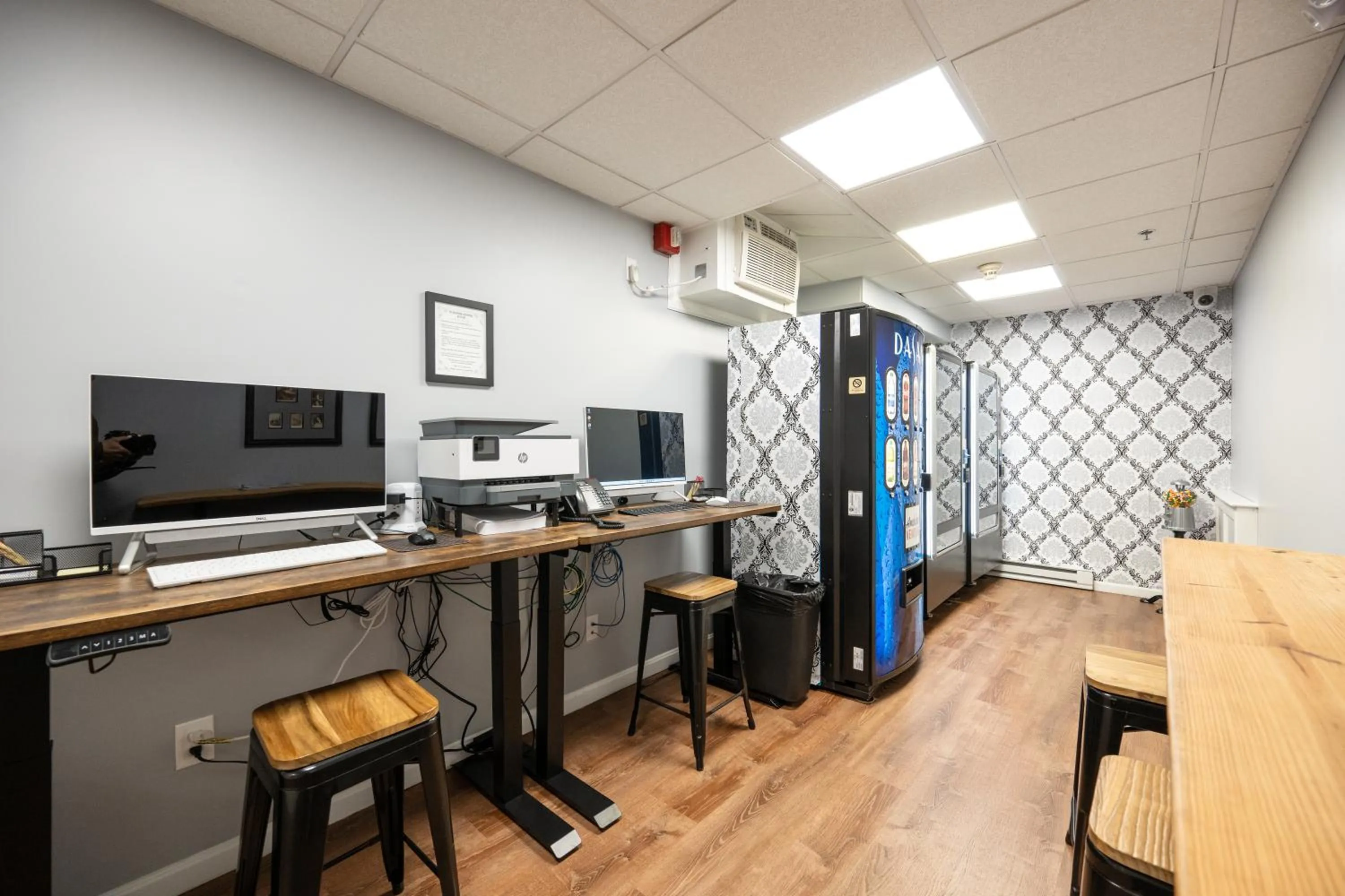 Business facilities in Boardwalk Plaza Hotel