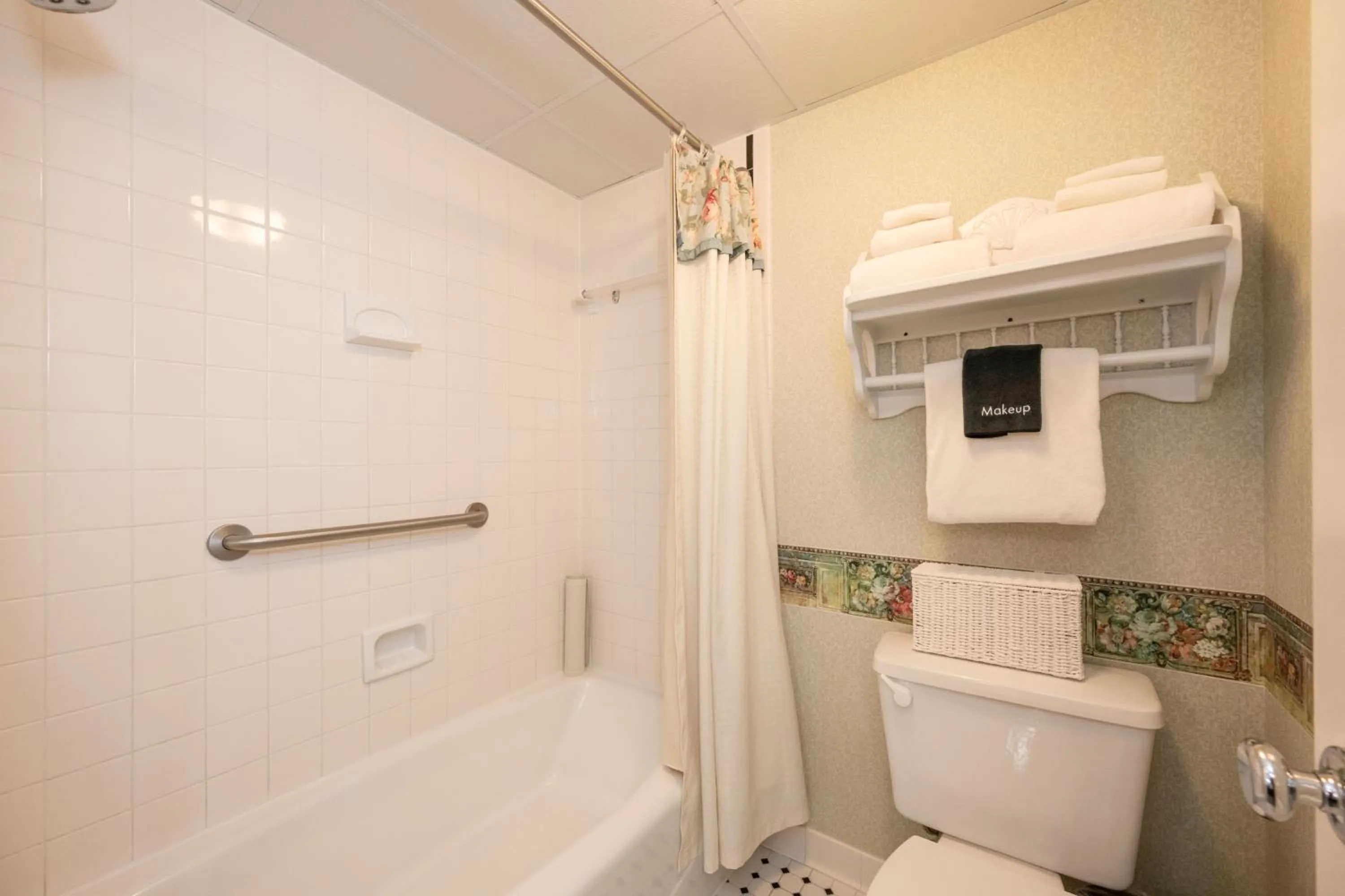 Bathroom in Boardwalk Plaza Hotel