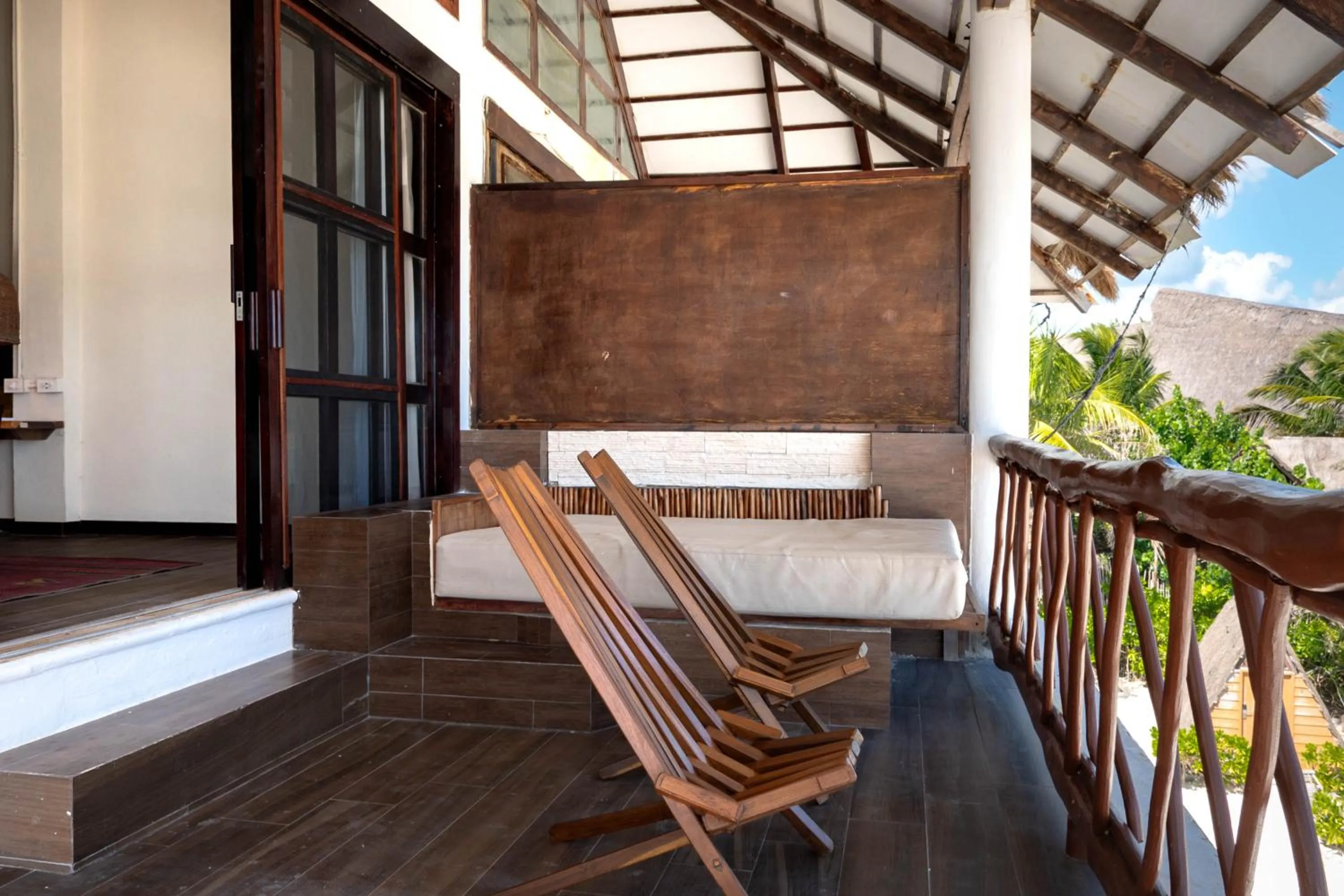 Day in Mia Tulum Beachfront Resort - Ocean View Suites and Beach Club