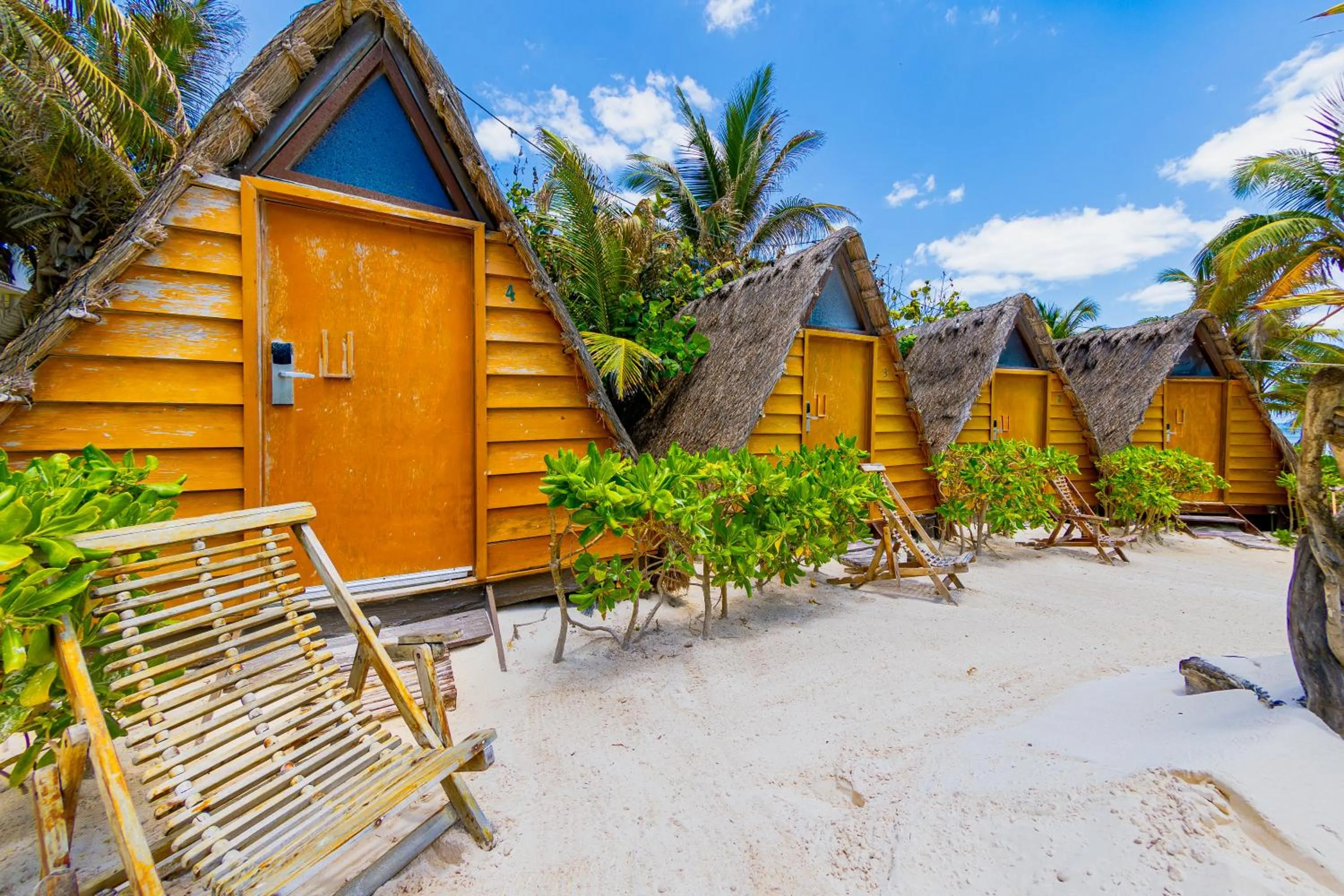 Day in Mia Tulum Beachfront Resort - Ocean View Suites and Beach Club