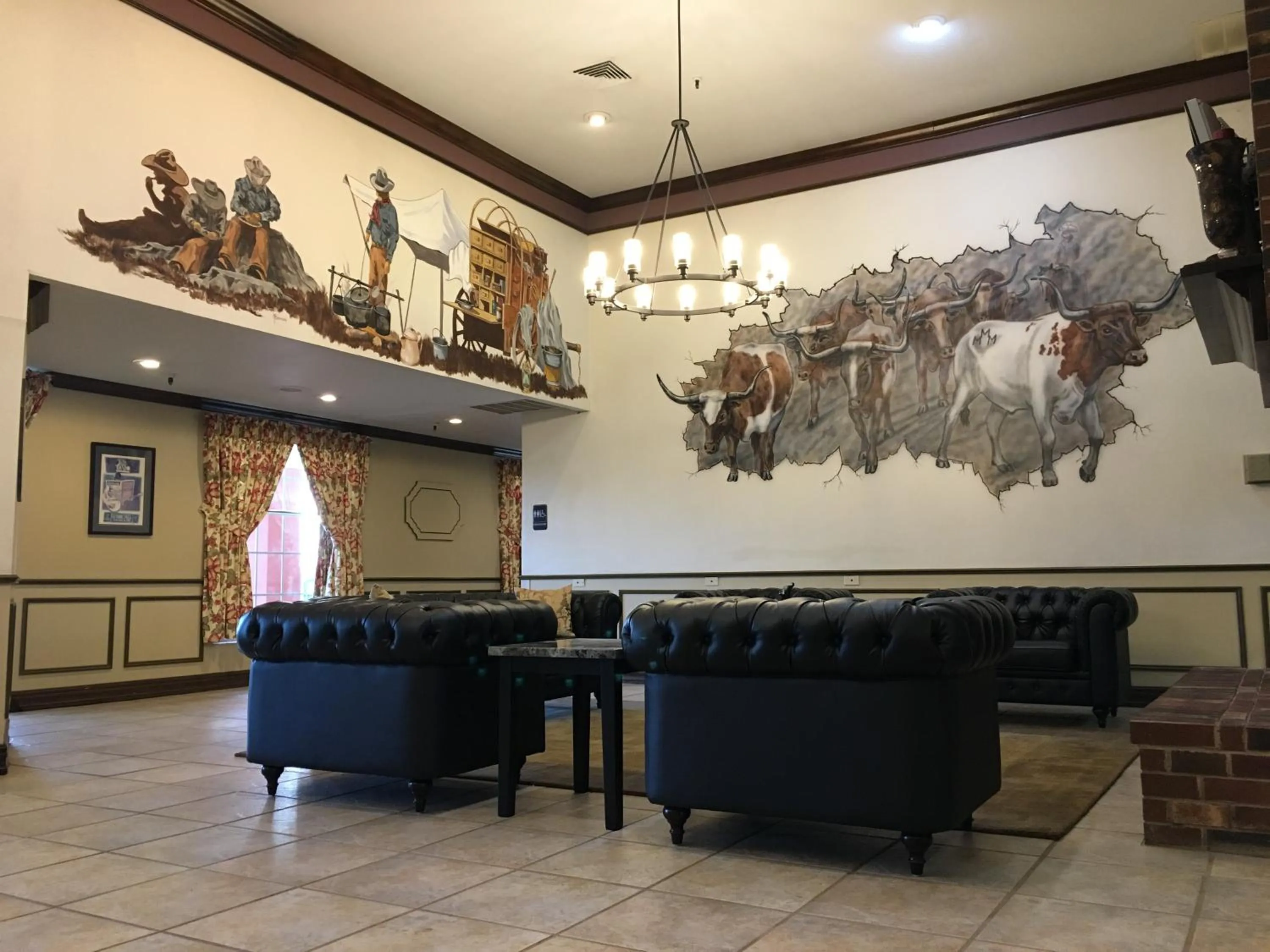 Lobby or reception in Territorial Inn Guthrie Oklahoma
