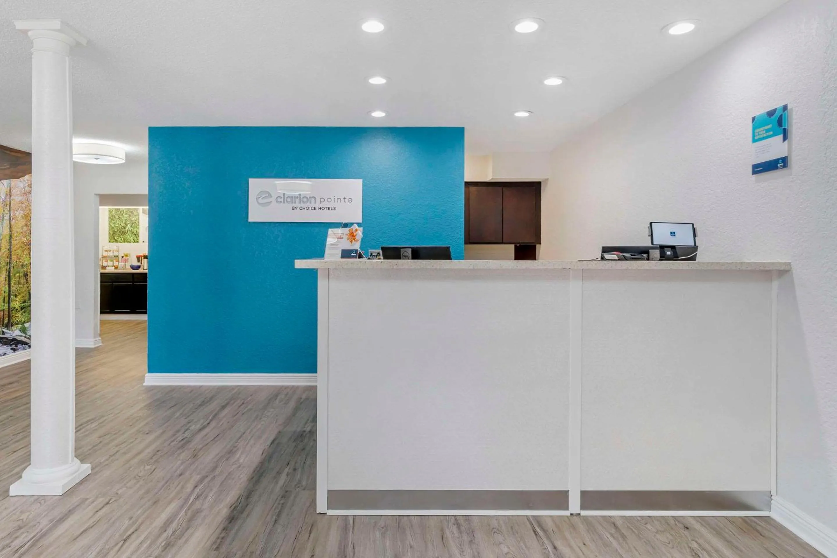 Lobby or reception in Clarion Pointe
