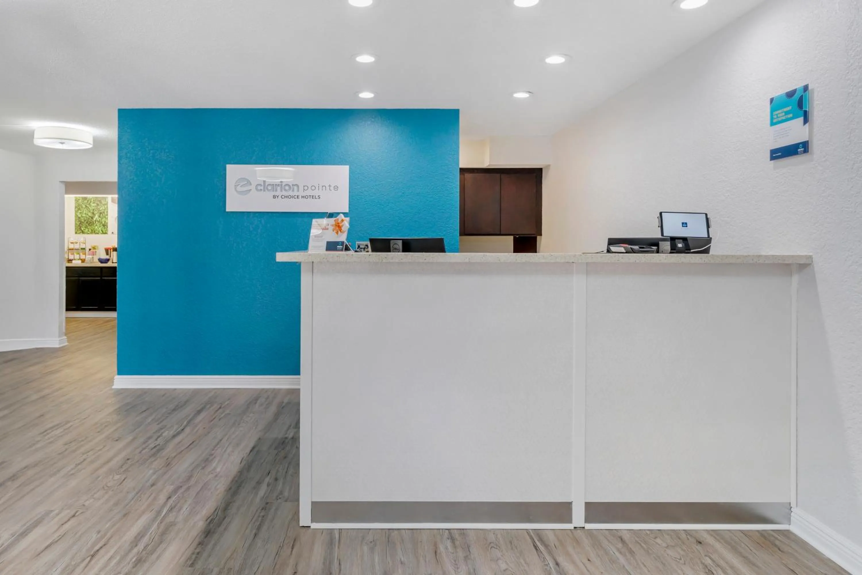 Lobby or reception in Clarion Pointe