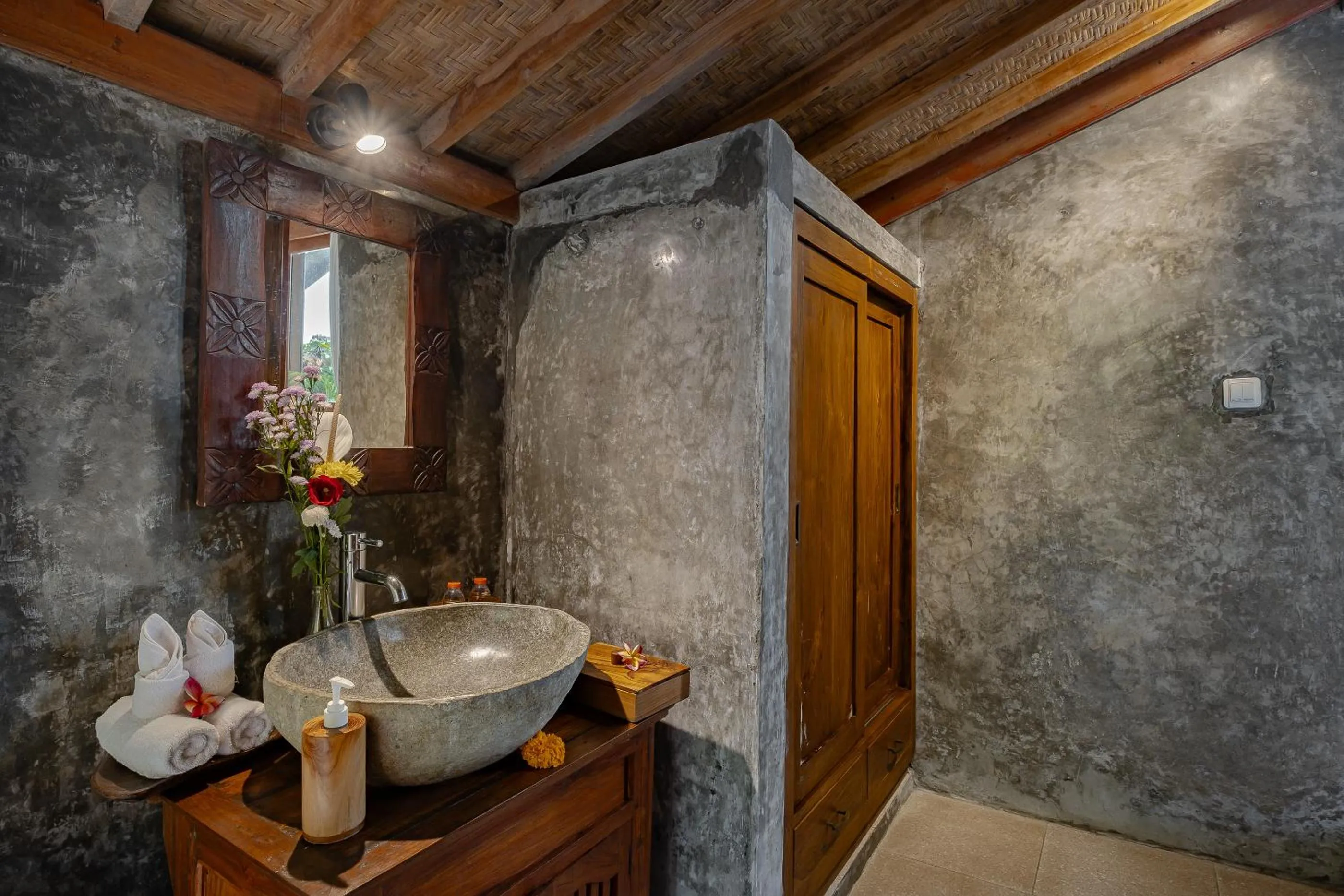 Bathroom in Moringa Ubud Villa