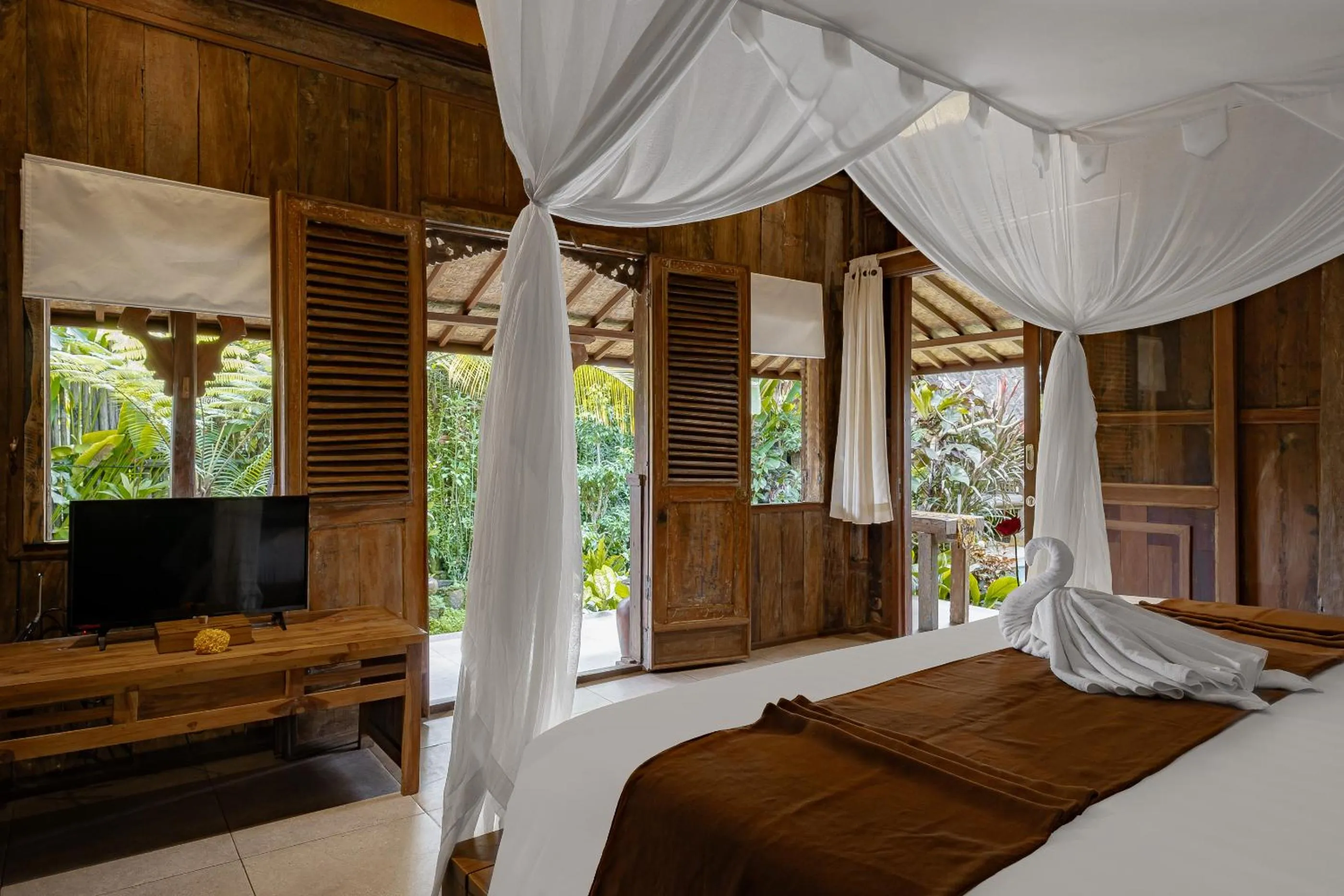 Bedroom, Bed in Moringa Ubud Villa