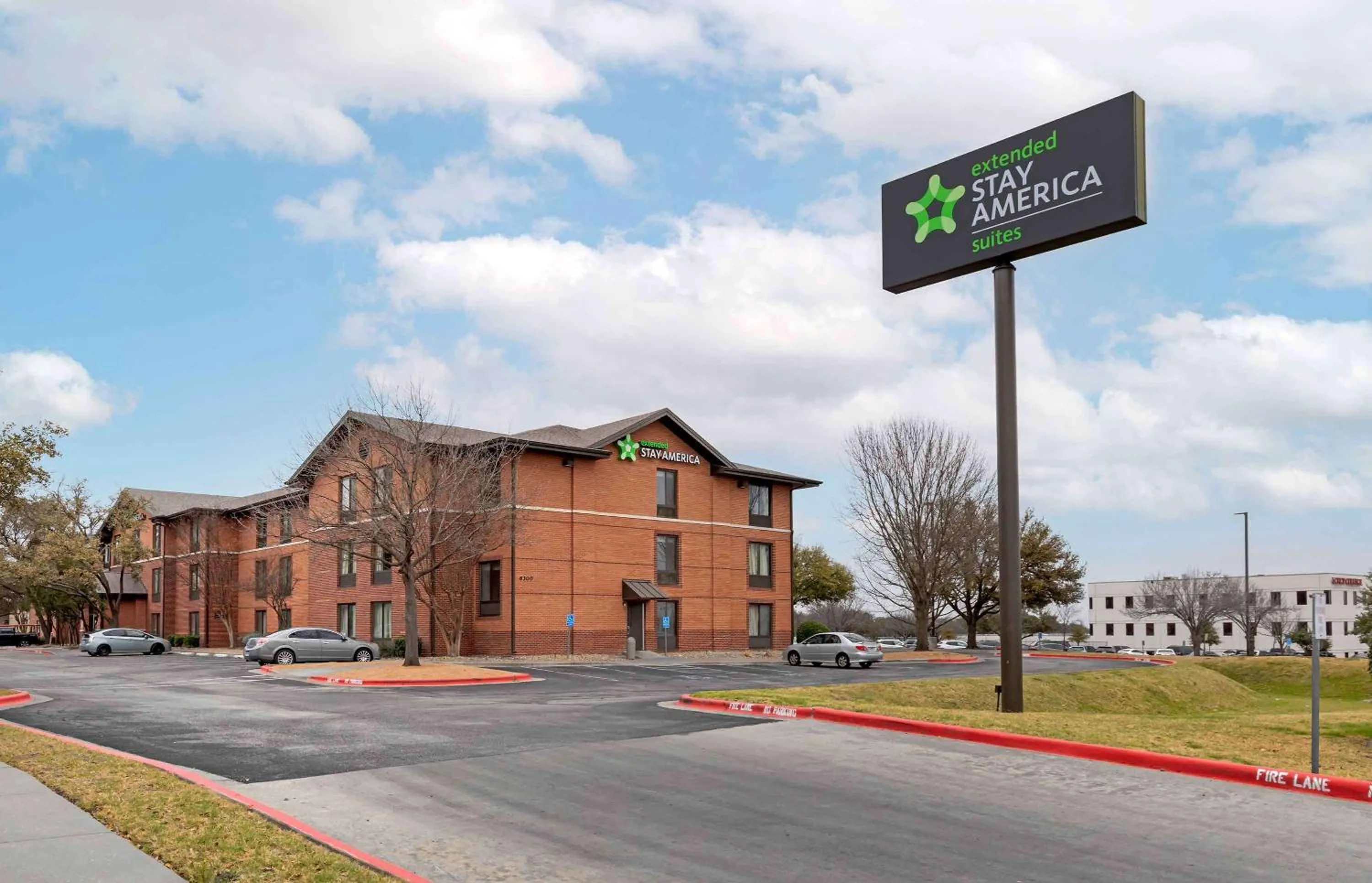 Property building in Extended Stay America Suites - Austin - Metro