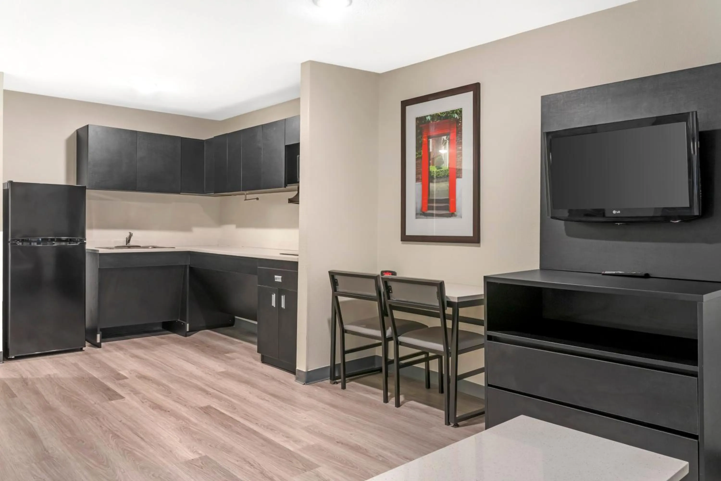 Living room in MainStay Suites Little Rock West Near Medical Centers