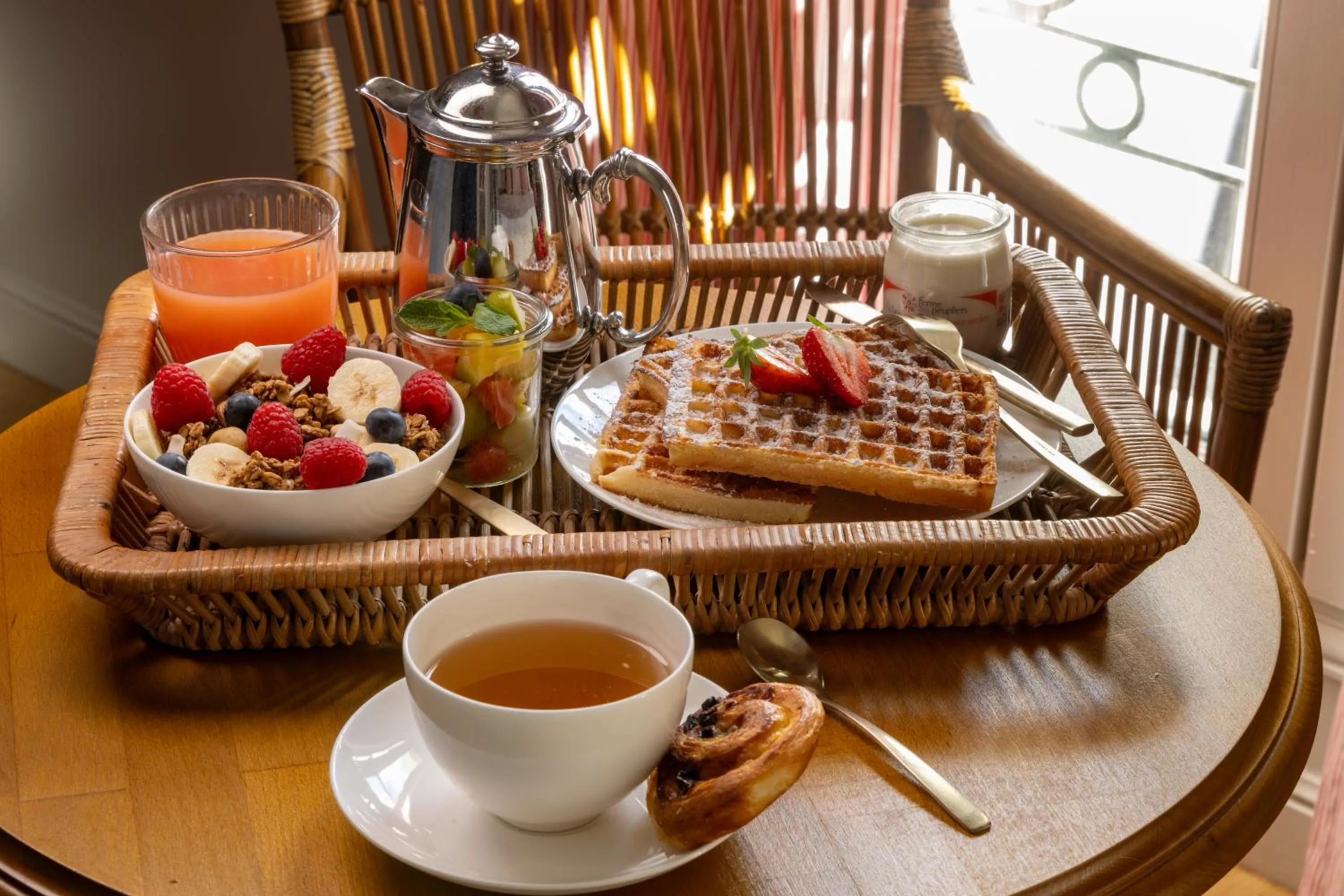 Breakfast in Hôtel Le Lavoisier & Spa