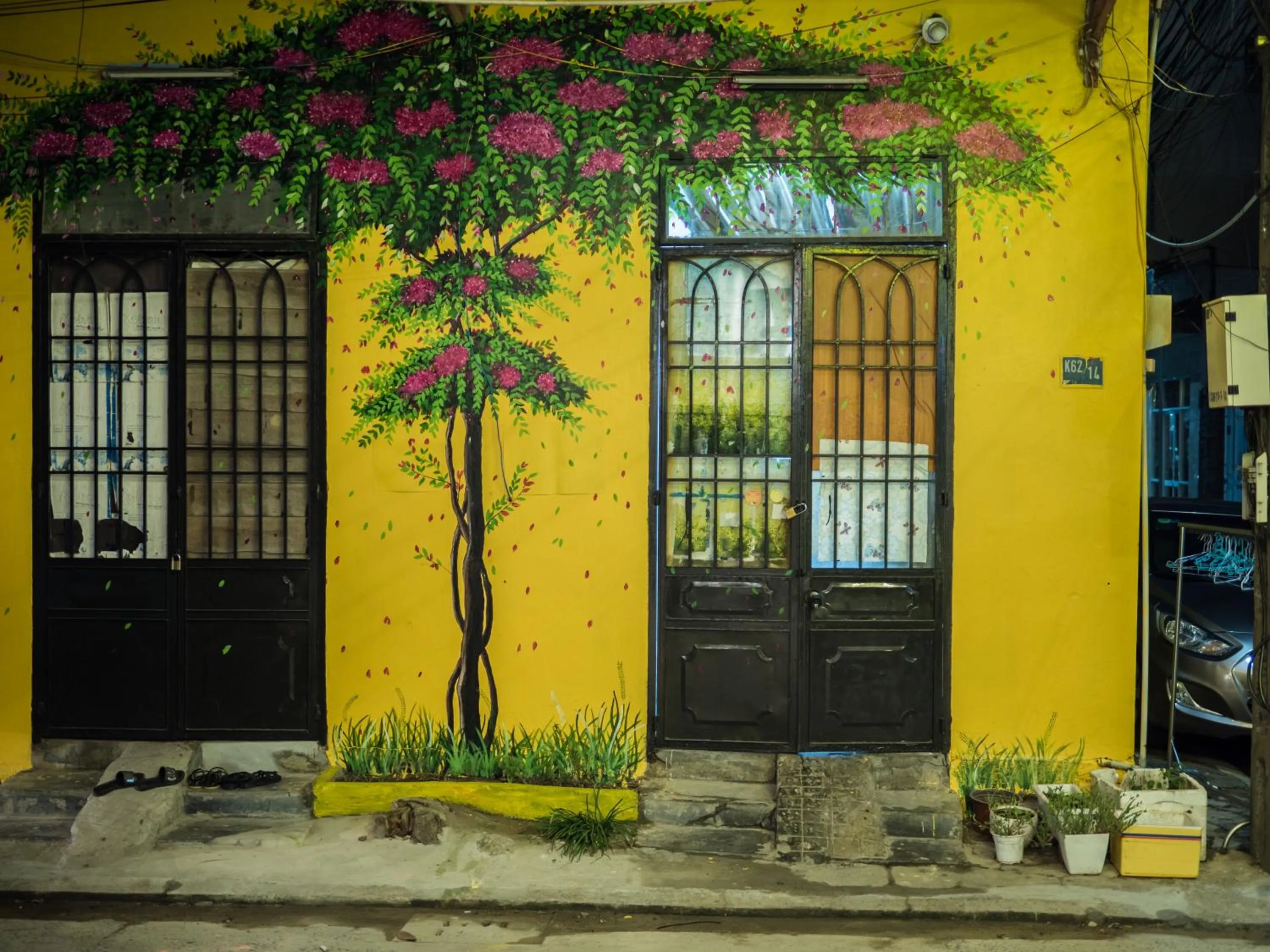 Seating area in Wings House