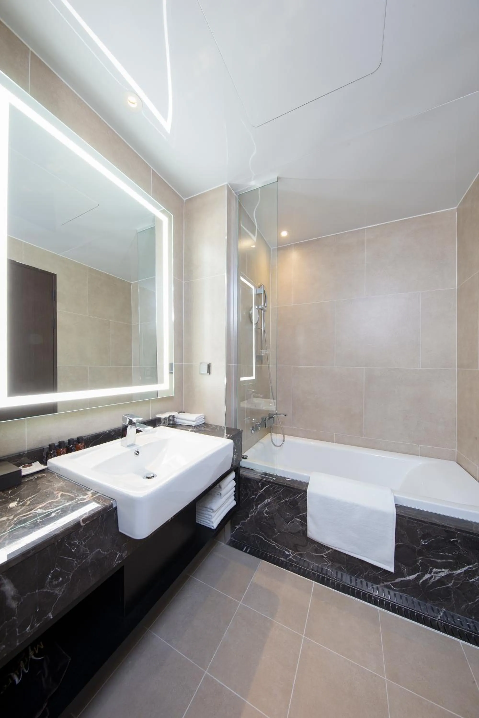 Shower, Bed in Ramada by Wyndham Daejeon