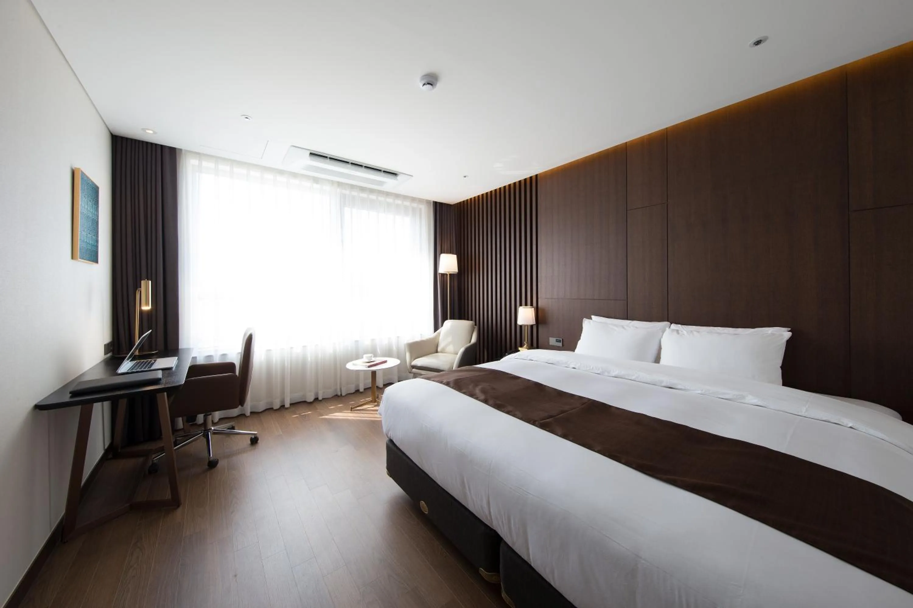 Bed in Ramada by Wyndham Daejeon