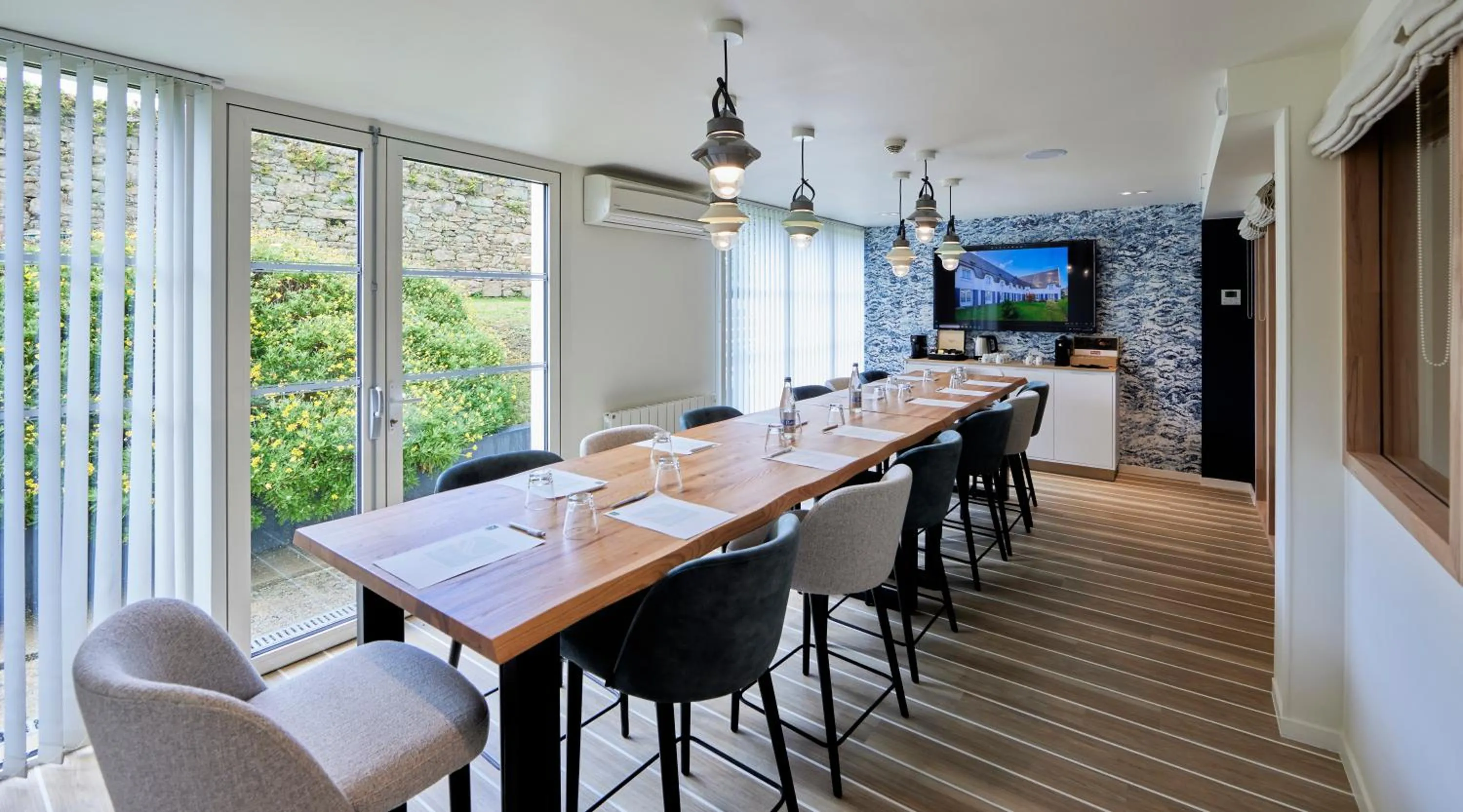 Meeting/conference room in Quality Hotel La Marebaudière Vannes Centre