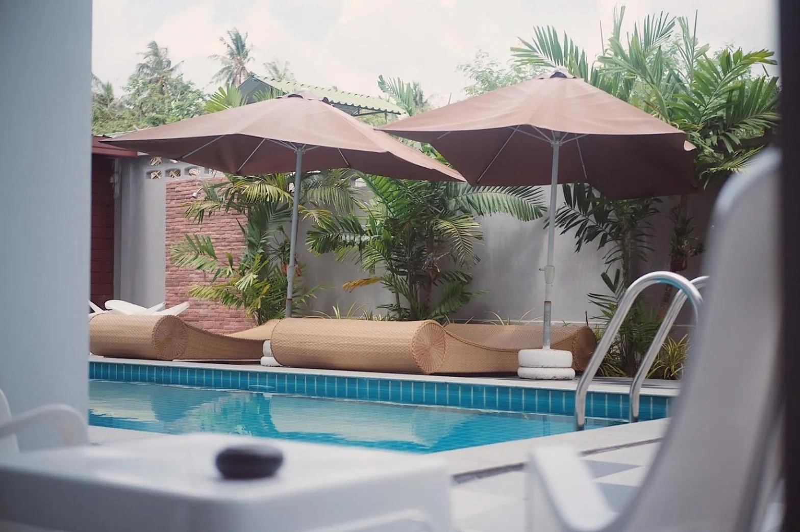 Swimming pool in Big Buddha Hillside Hotel