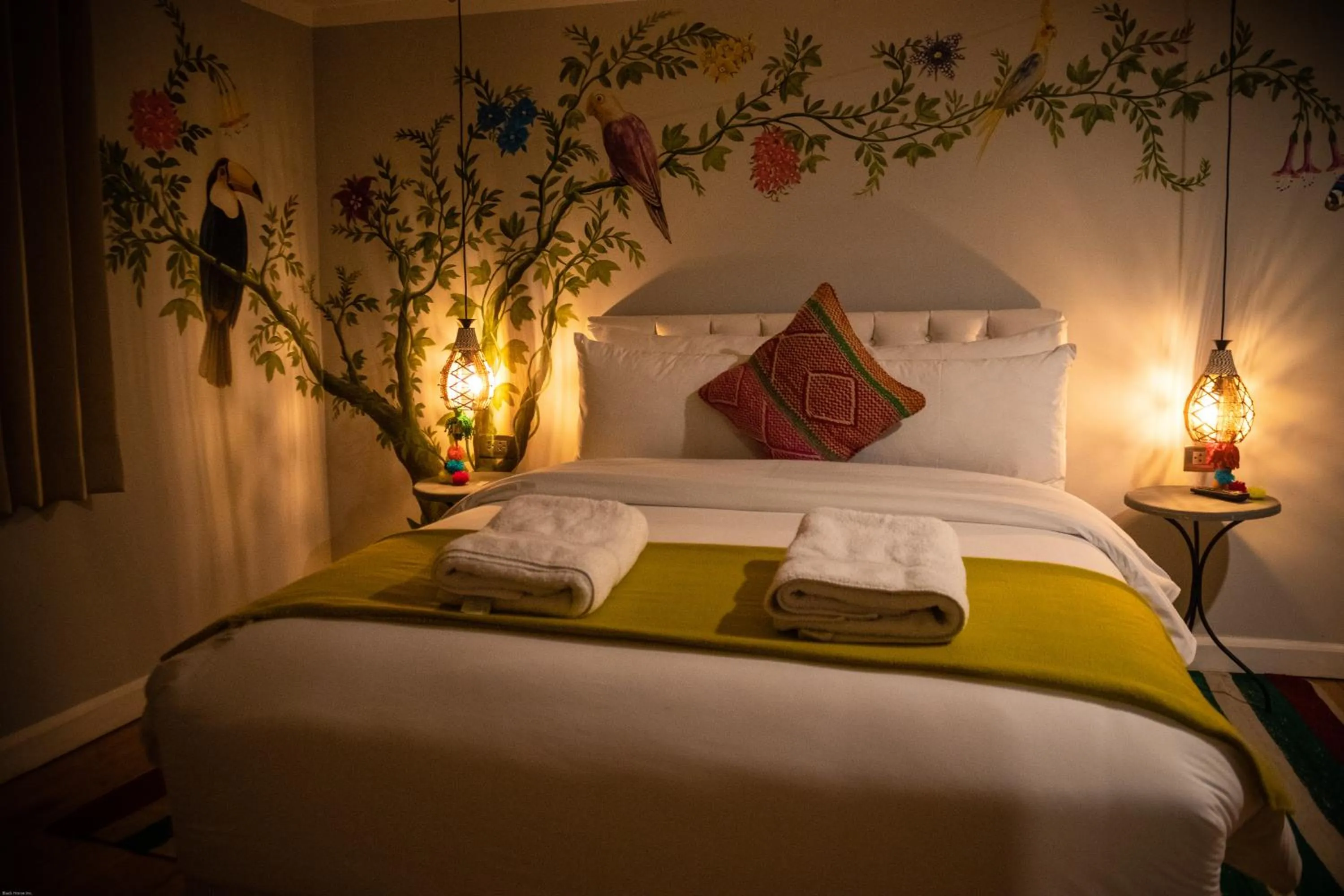 Bed in Home Garden Hotel