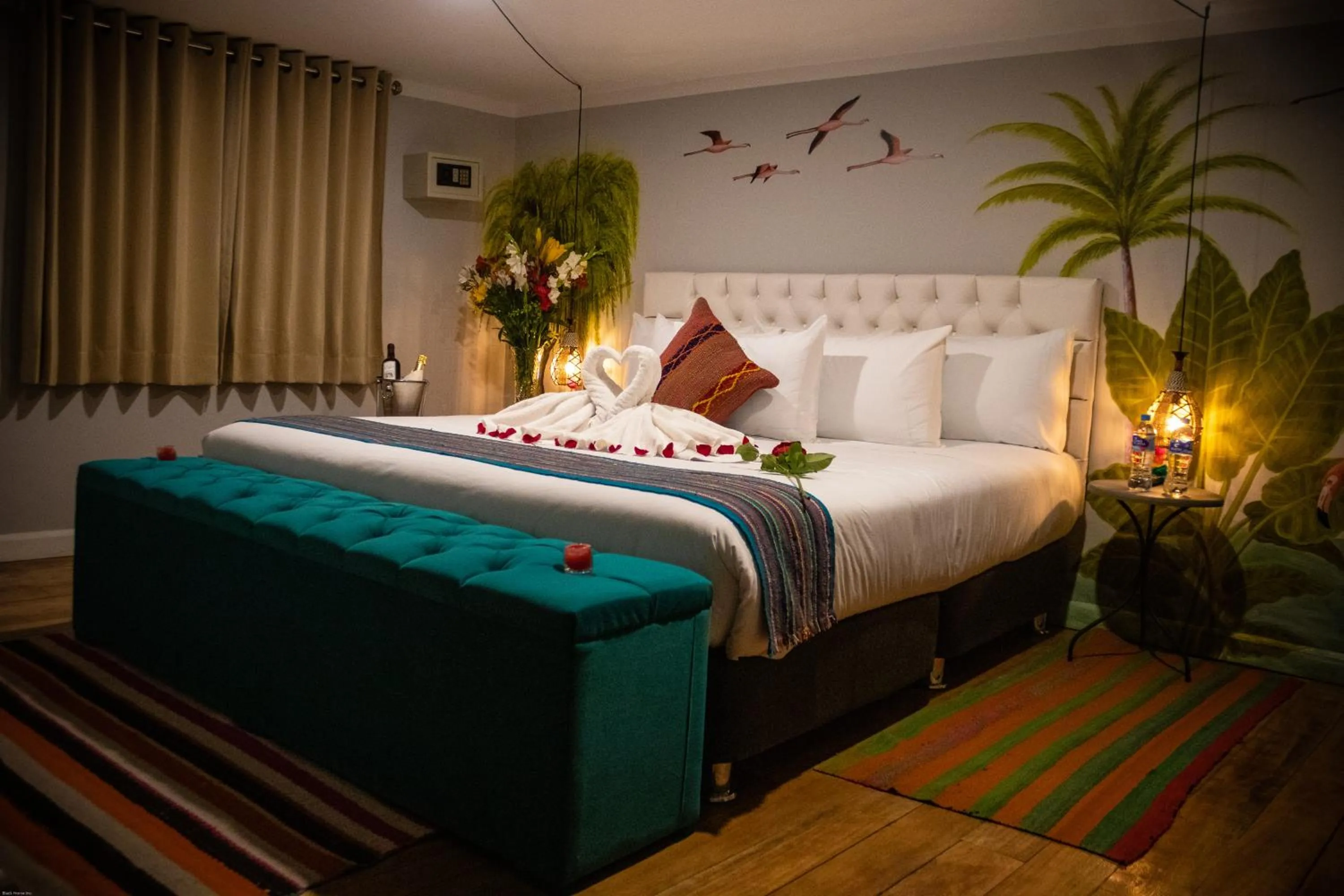 Bed in Home Garden Hotel