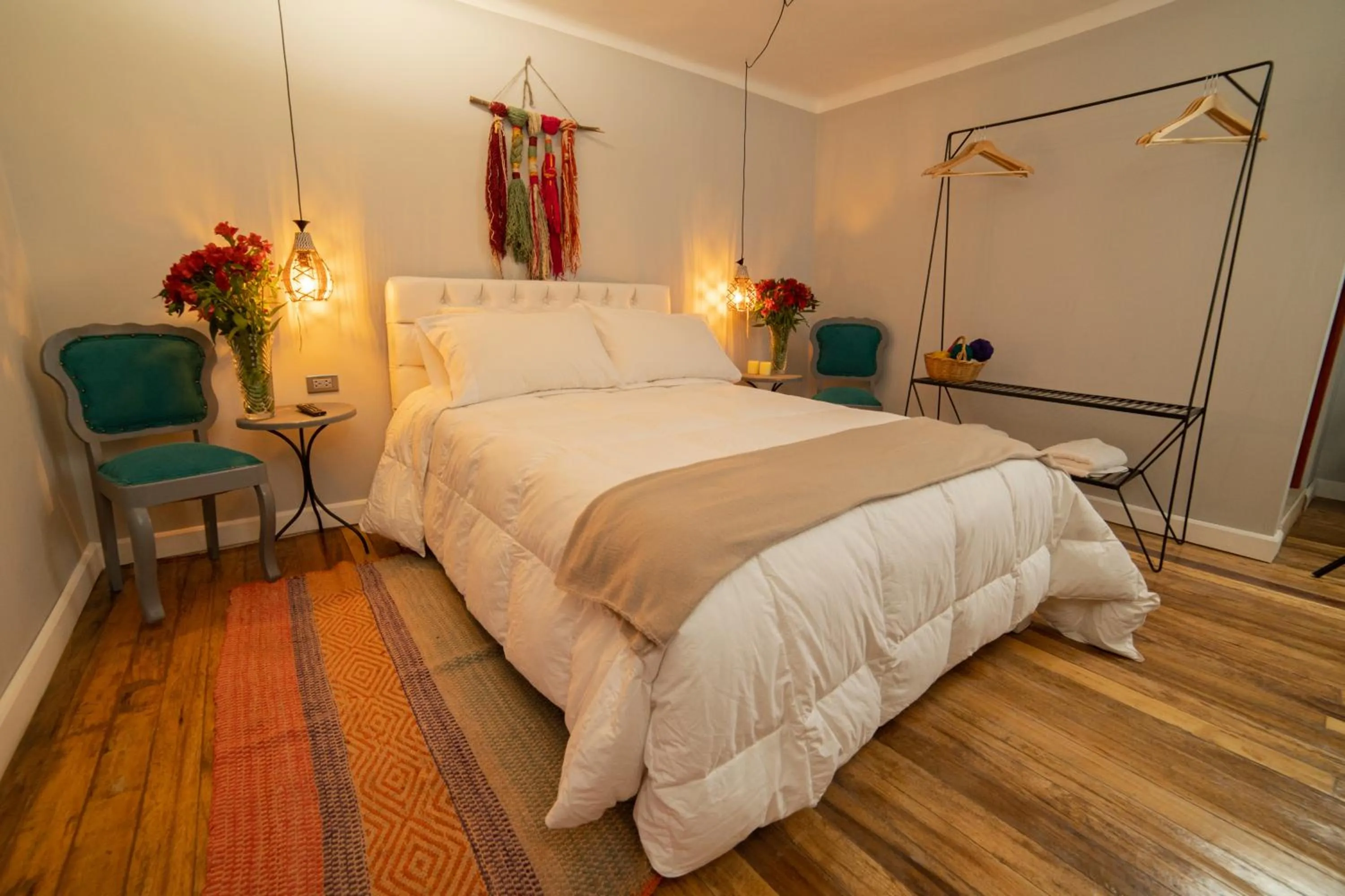 Photo of the whole room, Bed in Home Garden Hotel