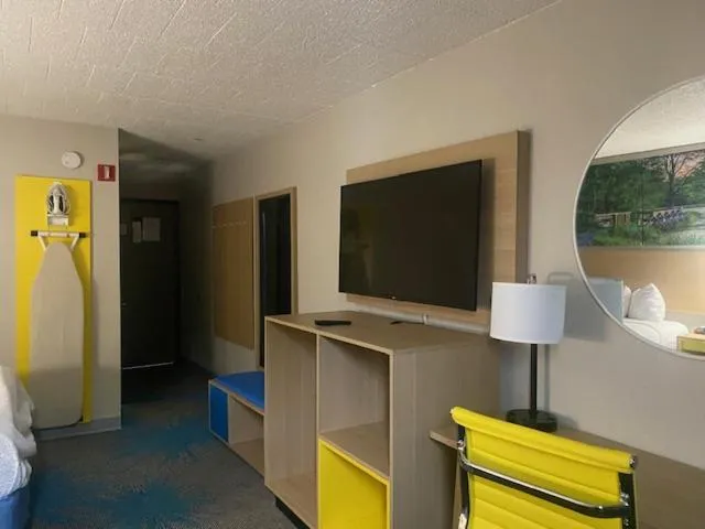 Days Inn by Wyndham Scranton PA